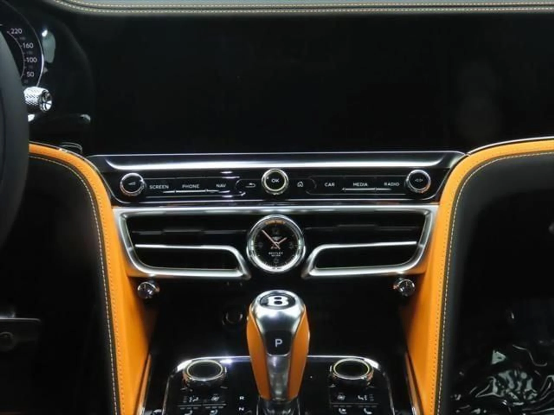 mph013_723755736_used_2025_bentley_flying_spur_speedsedan_8119_23018472_14_640_23272b8aeb