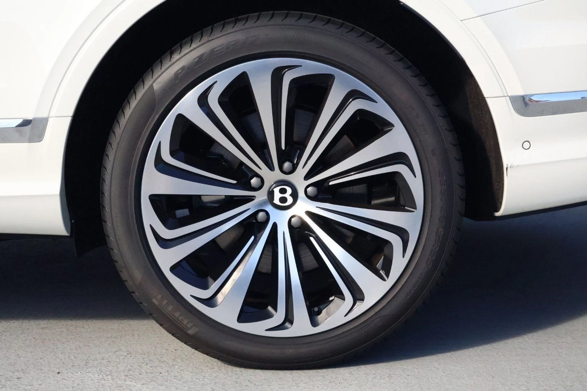 mph013_723835237_08064941f37e5e245232499fade97092x_2e2fff147e