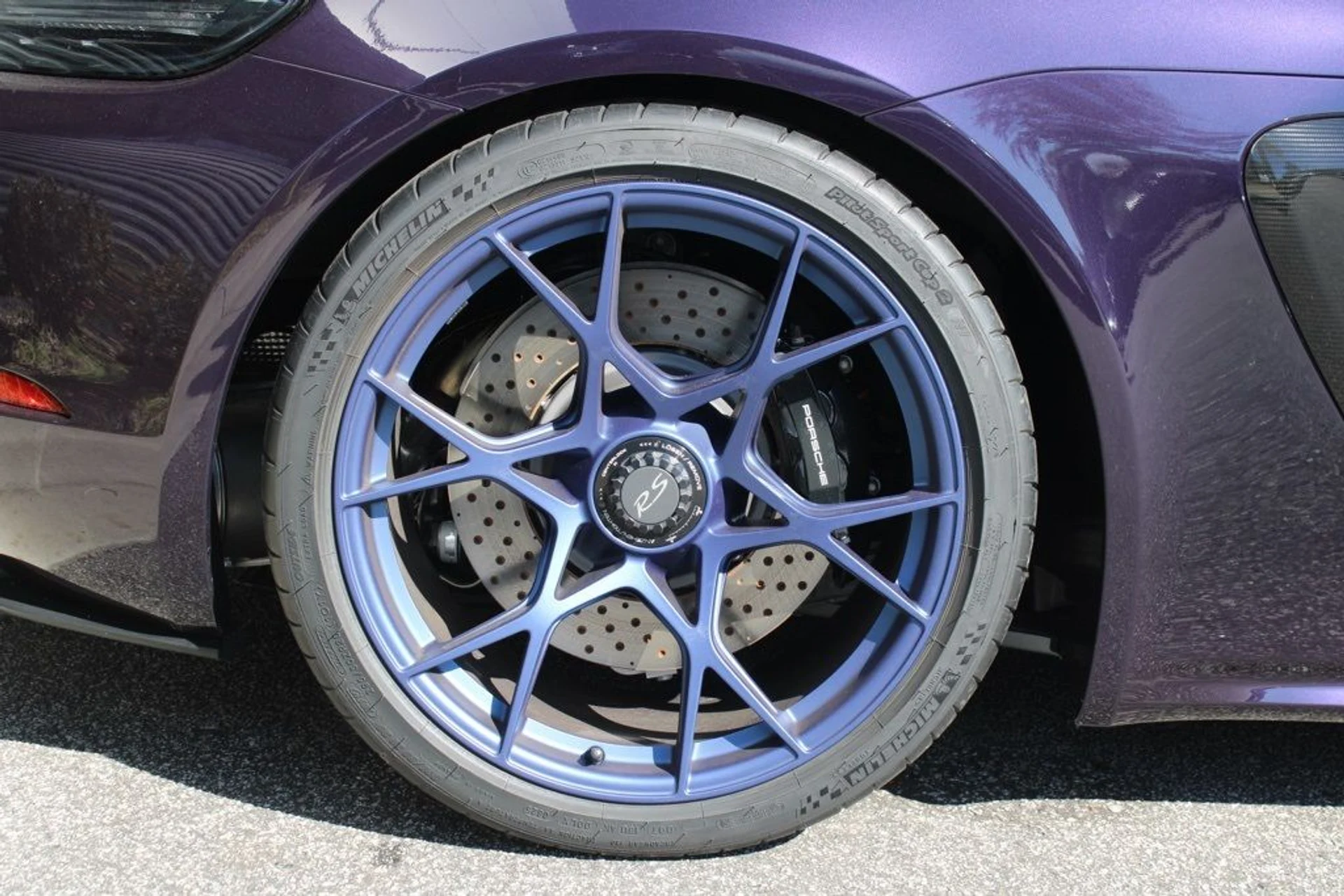 mph013_723962841_ce356239471a8629902285259053f280_86b19d3471