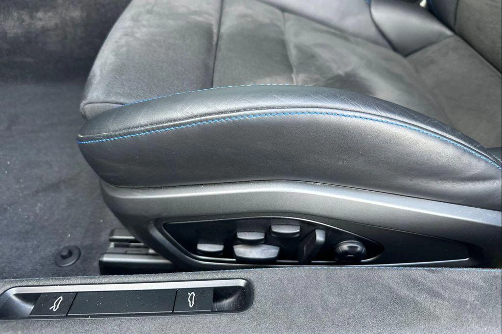 mph013_726301545_y_Ra_Tfc_XMW_Yb_Q6g_D8kd5_Pbyh_Mm_Xw_cf113f7aaa