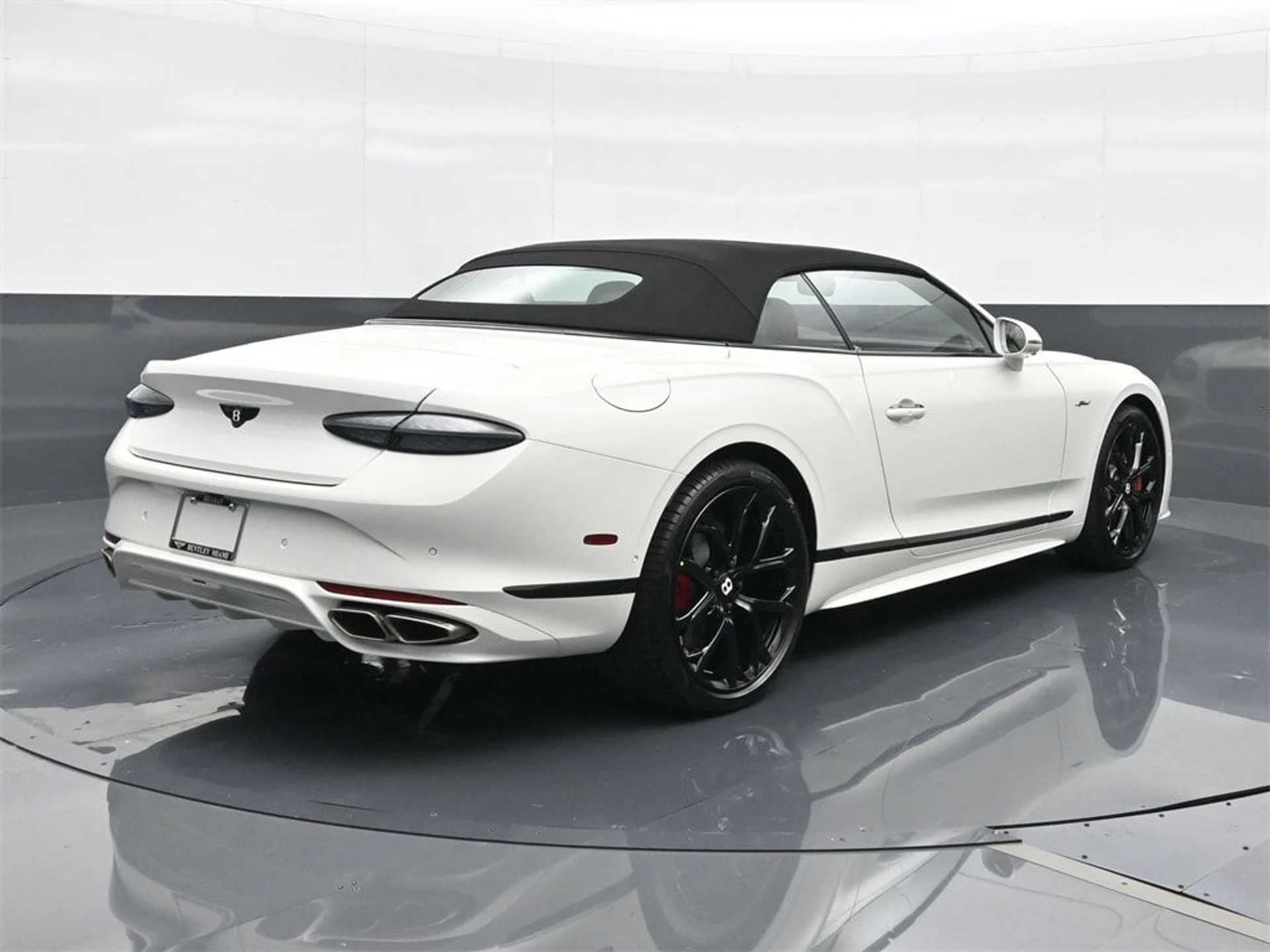 mph013_727843528_d8972395ff4c708422c7e67fd0ab6f5cx_9e1669f6f1