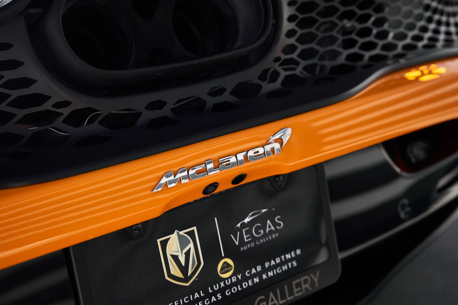 mph013_727861636_Used_2024_Mc_Laren_750_S_Spider_1761608882_bf867fcfdd