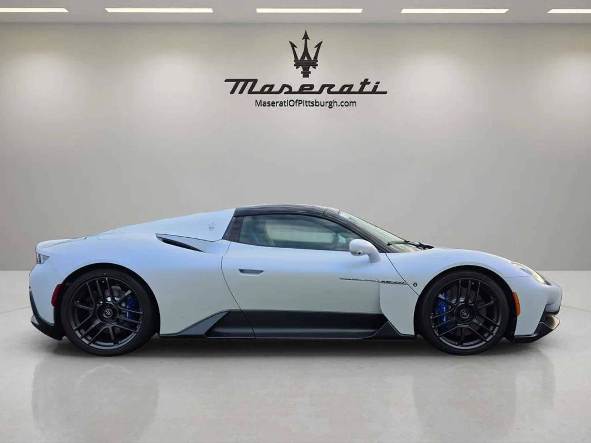 mph013_729357352_1b7ce4a9d5d14bedaebc7b7a55ec0c2b_aecdf05b73