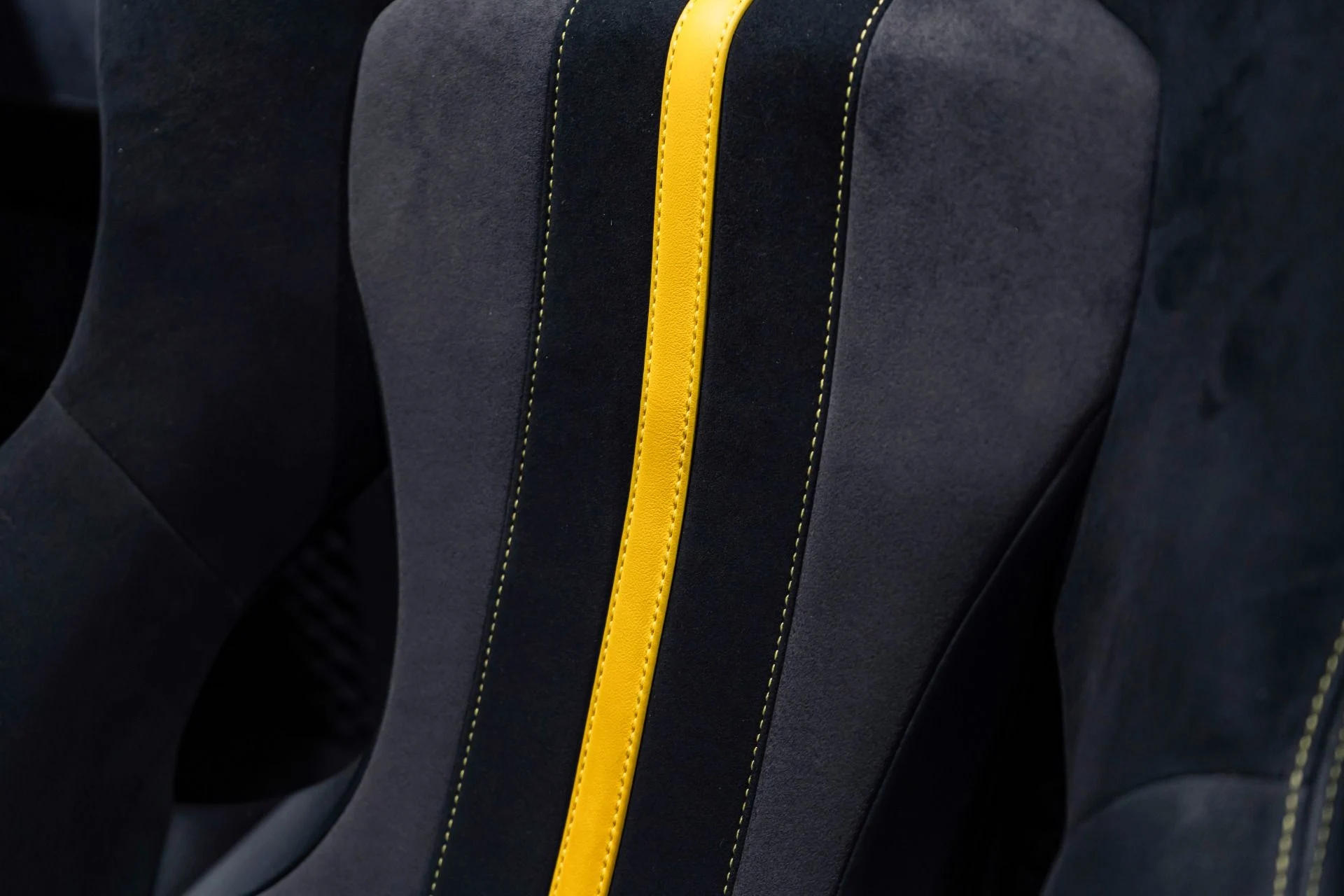 mph013_735357985_Used_2020_Ferrari_488_Pista_Spider_Tailor_made_Spec_Massive_600k_MSRP_including_carbon_wheels_1773253191_d2accb4c5c