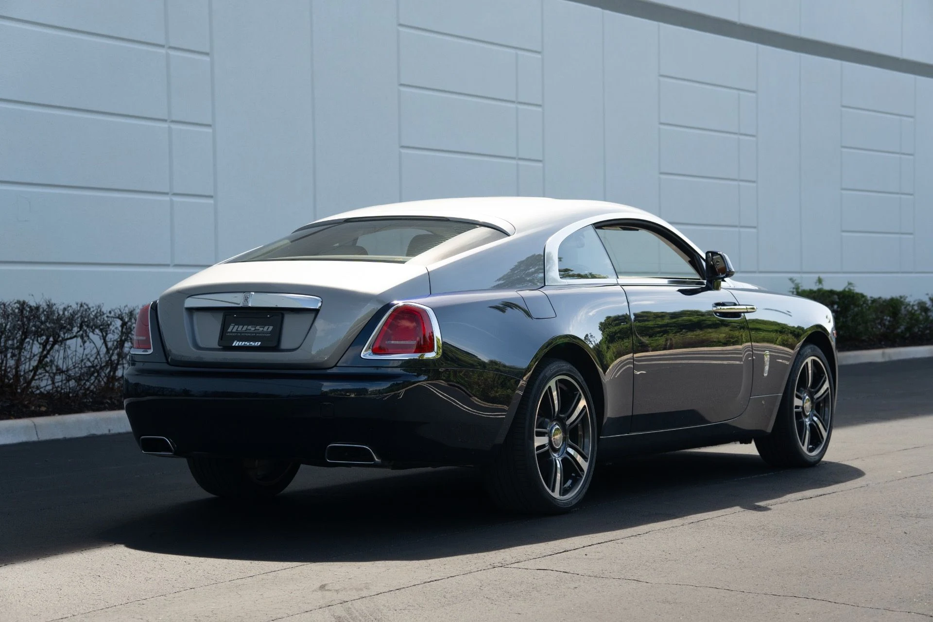 mph013_739518807_Used_2016_Rolls_Royce_Wraith_1762887509_abda87323a