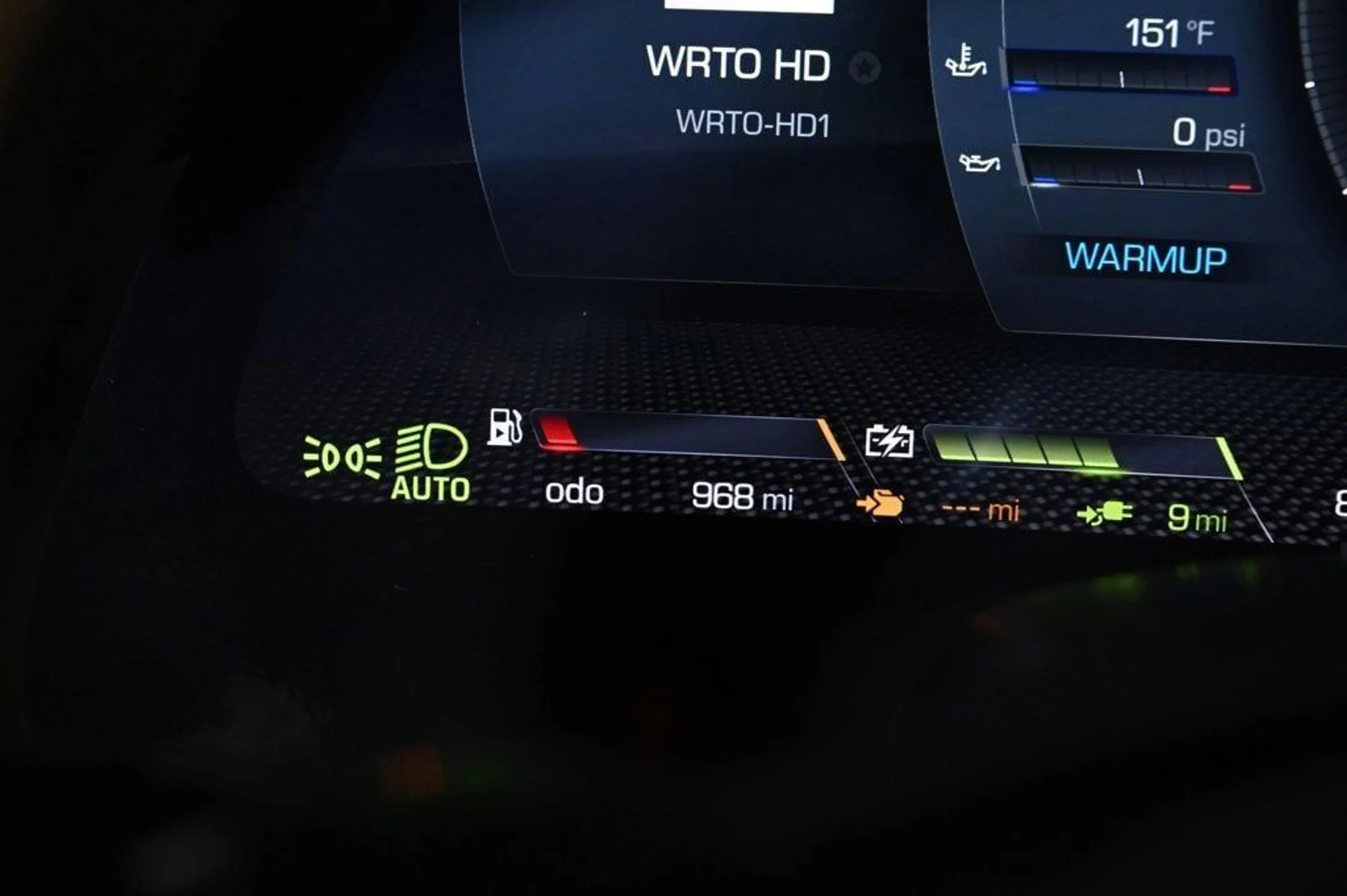 mph013_744135407_db76cb580b9e434e9ef896de39bd561a_11bcbe174f