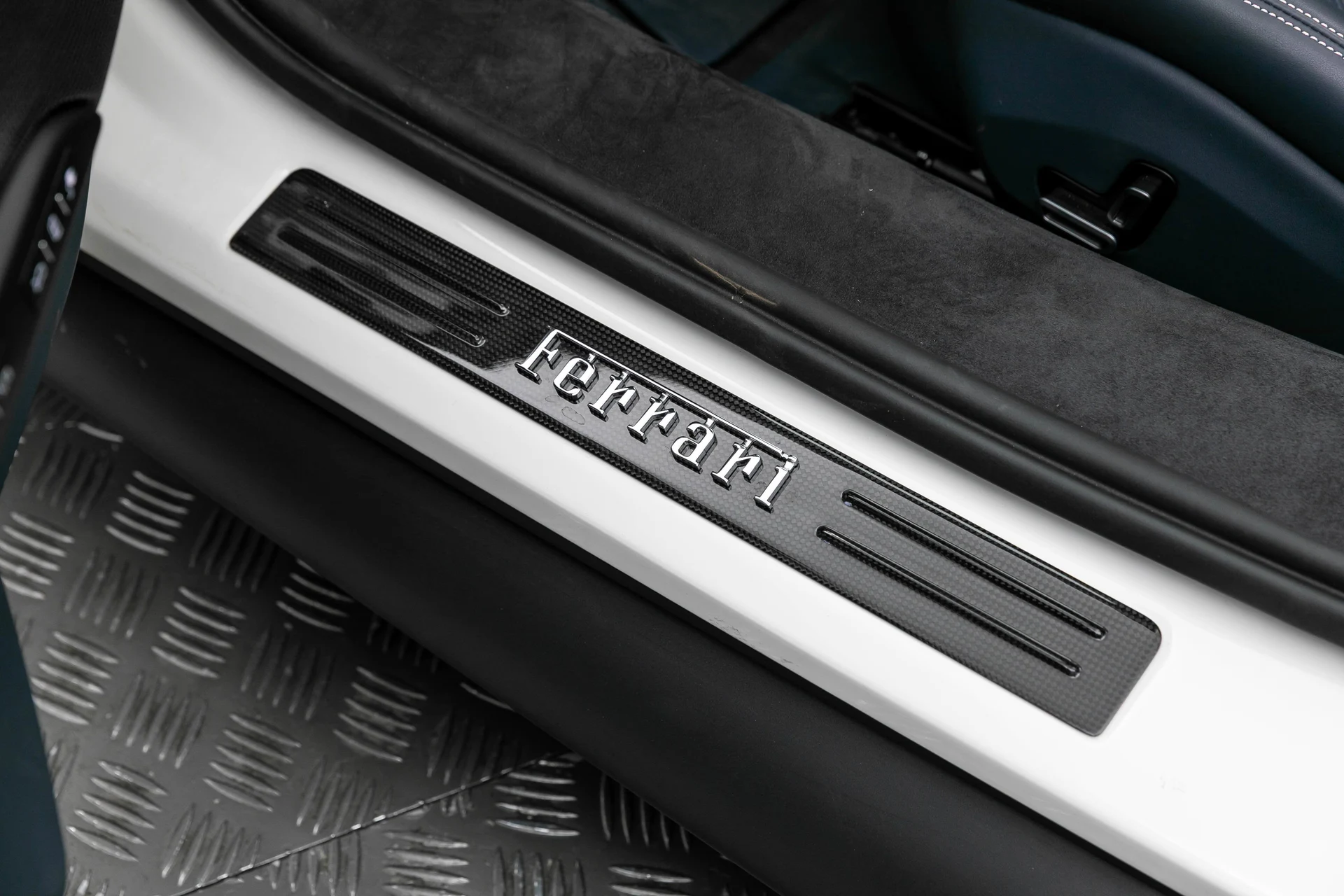 mph013_748145302_df238c70e6ae436a94cb85d001897324_9e8fe3d301