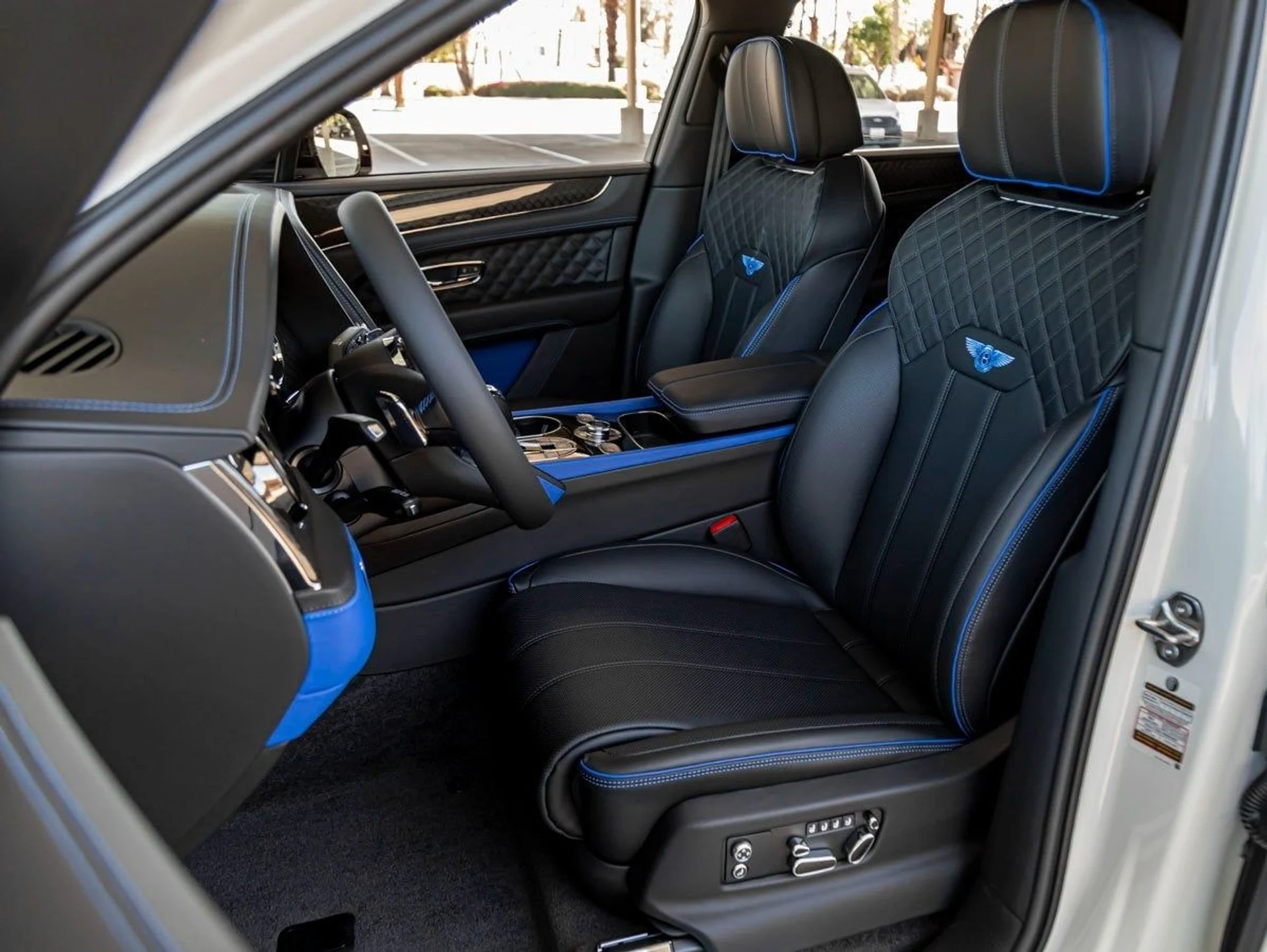 mph013_748303396_14_440d63f7d9