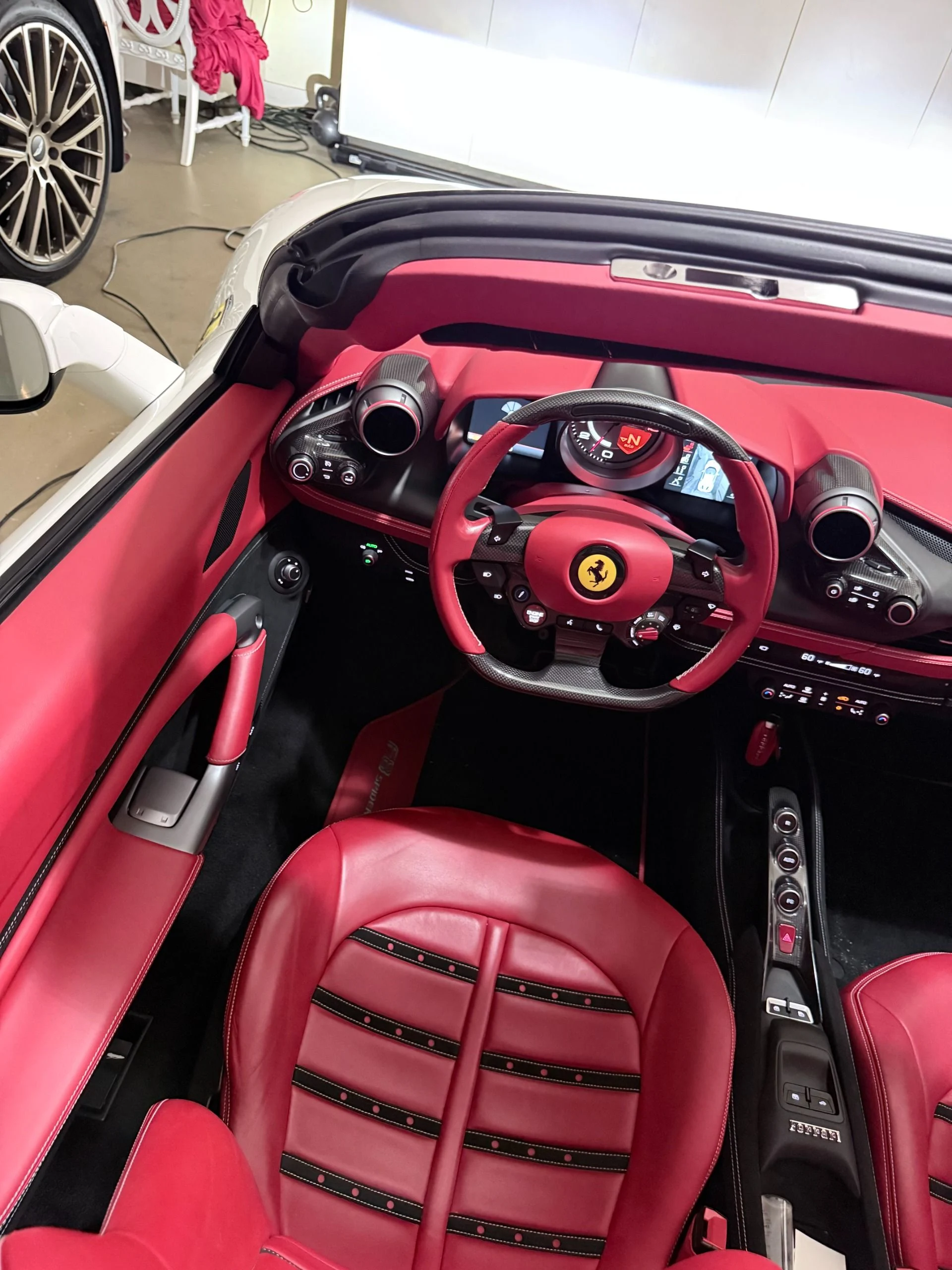 mph013_749882106_Used_2021_Ferrari_F8_Spider_1761691363_aa22855586