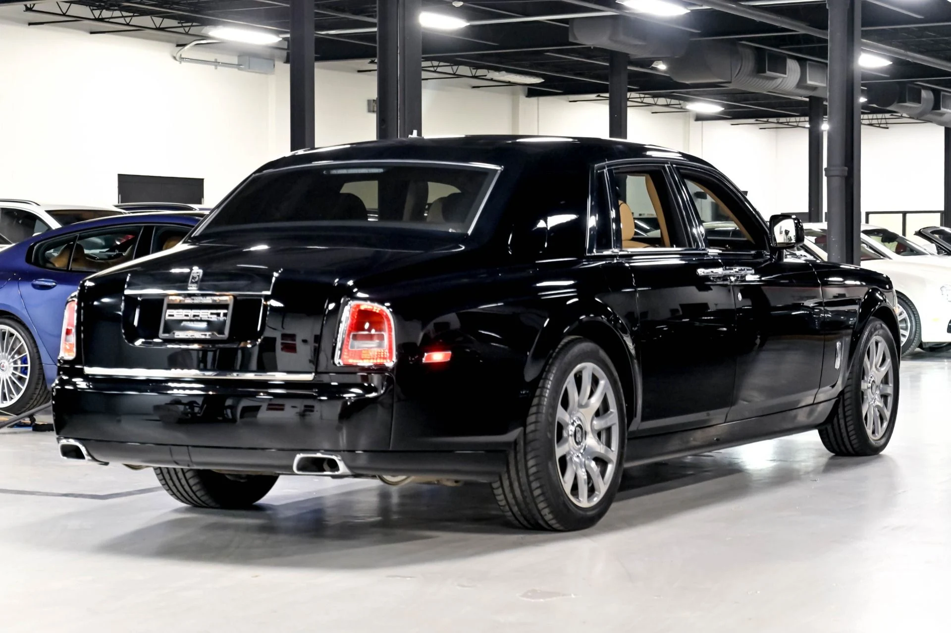 mph013_755231507_Used_2013_Rolls_Royce_Phantom_Base_1780949788_13c610a8ad