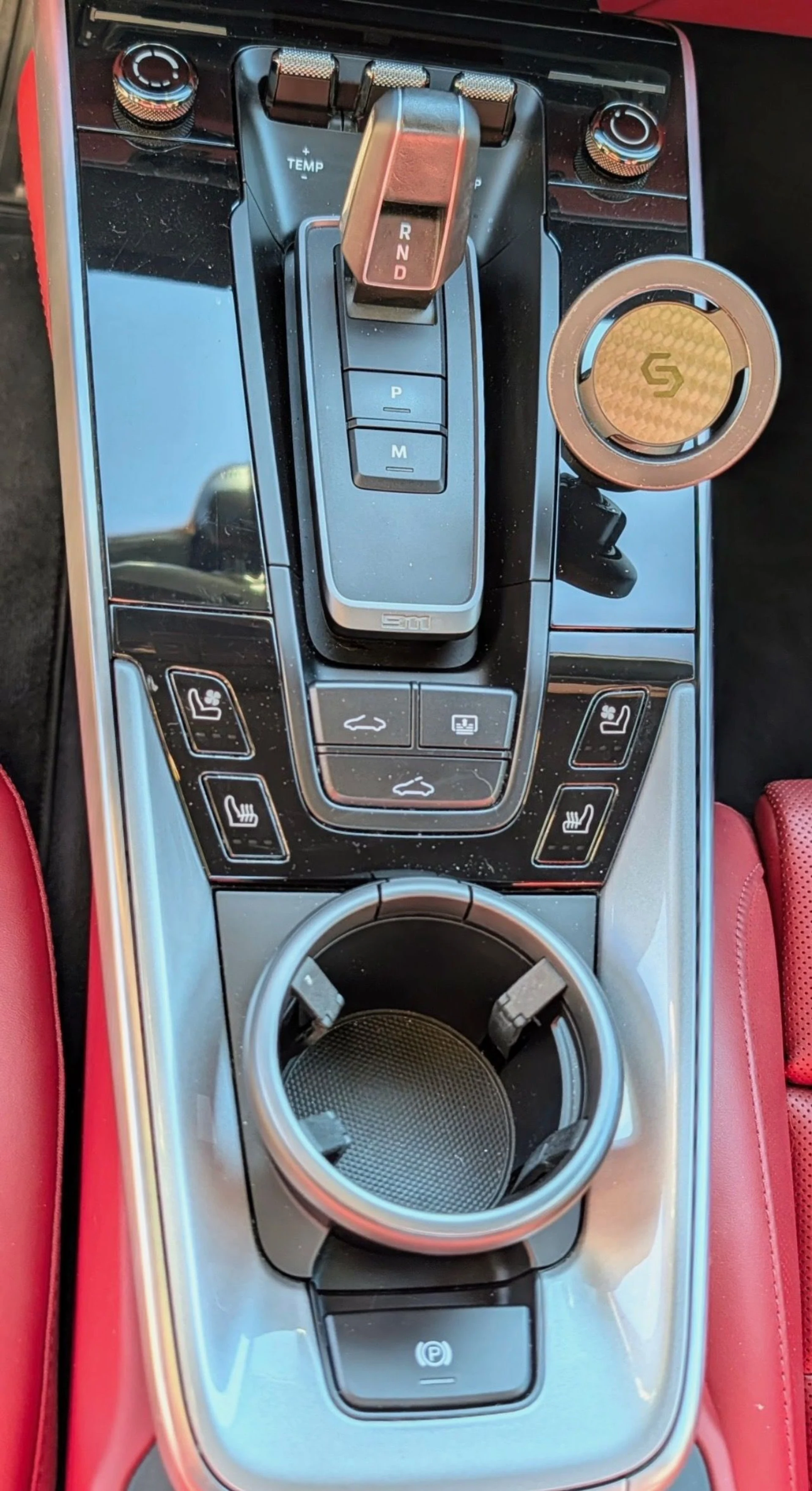 mph013_760714421_Used_2020_Porsche_911_Carrera_S_1764109701_1e50d0bfd4