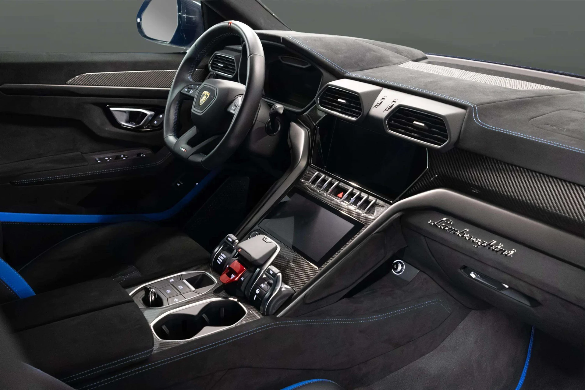 mph013_763844239_fb32d9a5_4a7d_4b39_a756_24247a407449_202420_Lamborghini20_Urus20_Performante2028_ZPBCC_3_ZL_4_RLA_3399429_14_fffe7b36e3