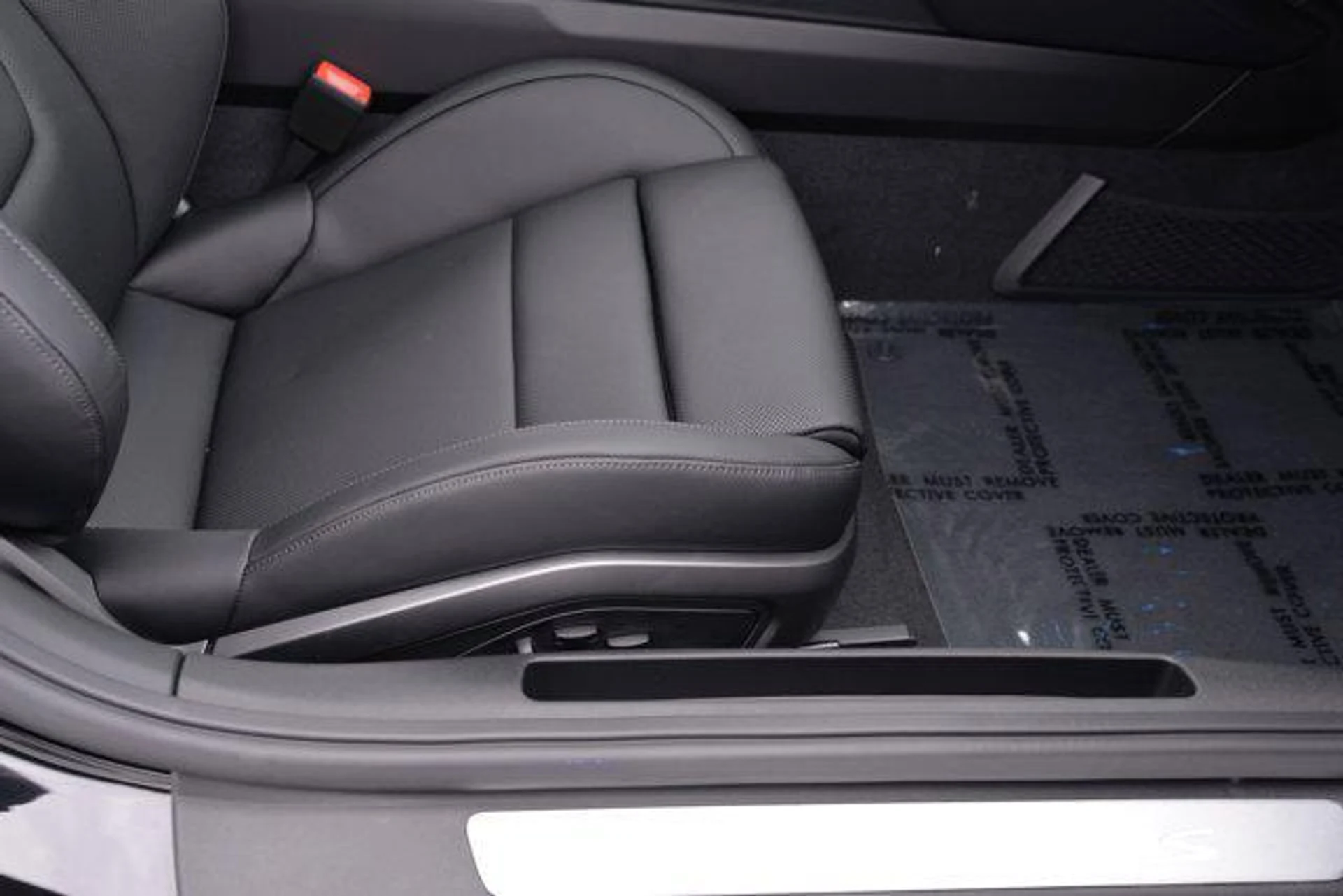 mph013_77238907_c_J1_B_Sq_Woq_G_GD_5_LH_Bl_K_Pv_RN_5gc0_6feea2b1d2