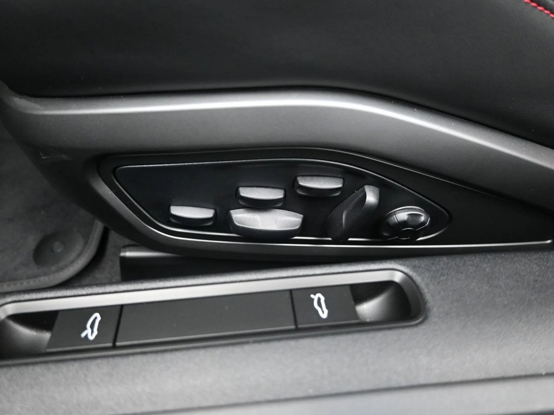 mph013_773089725_d0e3be9c9b942ddd31e4725c71a15679x_d7359d96d0