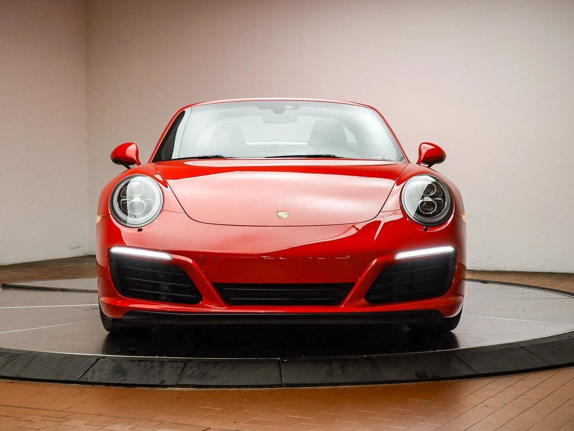 mph013_775109978_f84424a55fbb54f039707c2c0ad76a5cx_665880aeec