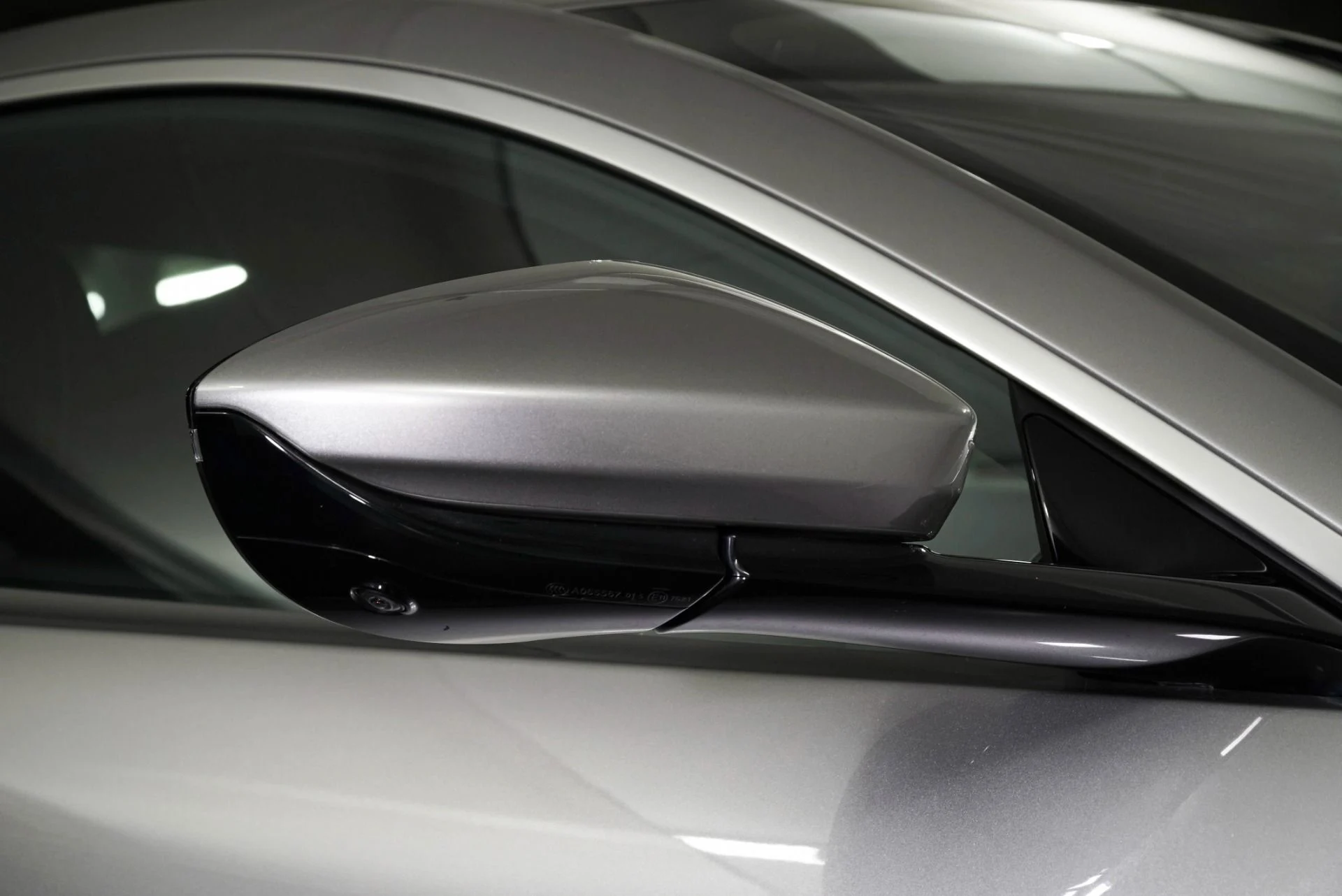 mph013_776916063_Used_2023_Aston_Martin_Vantage_1770366808_f630ffeb89