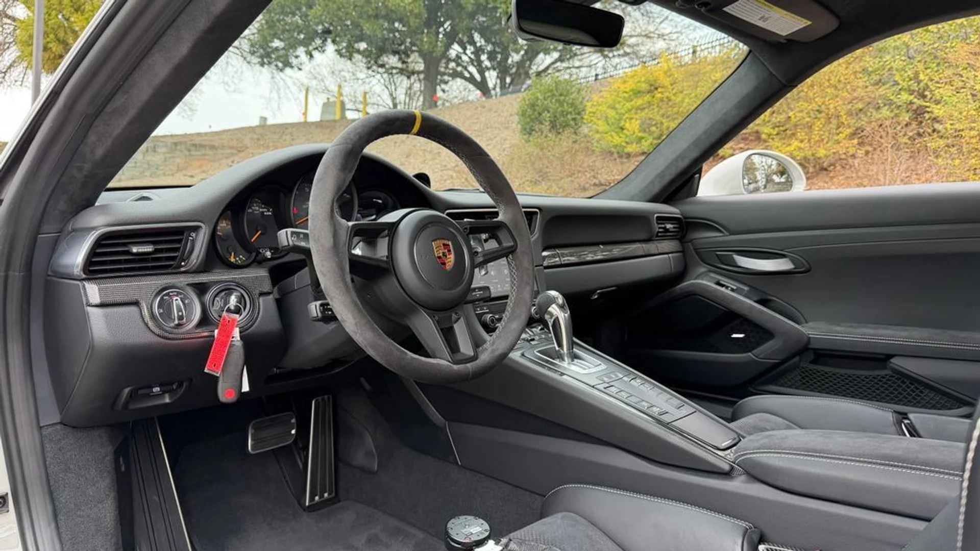 mph013_778625892_dee547e7217448698249d3d32bec2920_a8c52d29db