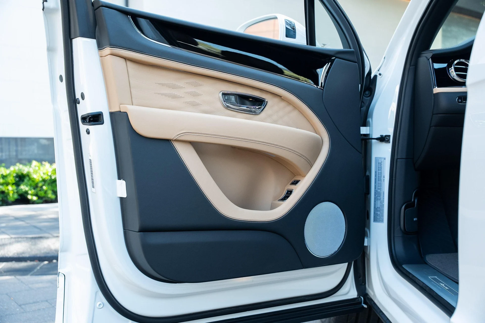 mph013_785305630_439893873_68933510d11a93082f4d7fdc_0bf5187c74