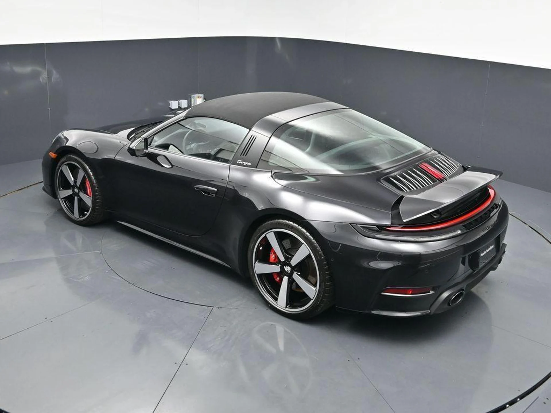 mph013_788325982_Zy0tf_M7qa_Cv_M_Ssgfjd_Sgi_V_Jgn_UA_3463d9eb79