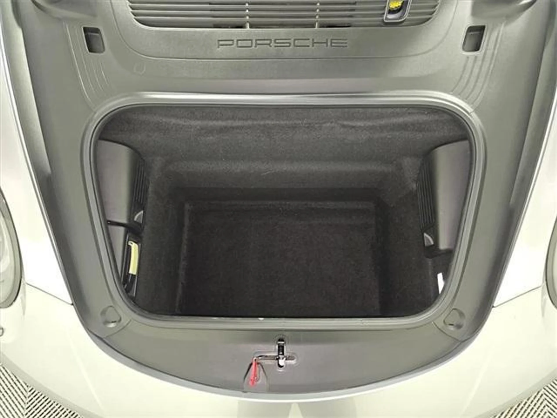 mph013_789746958_c_Bx_XFI_Xh_FM_2r_Wh_Sn1ugx_HU_63eg_cc56b5f7ef