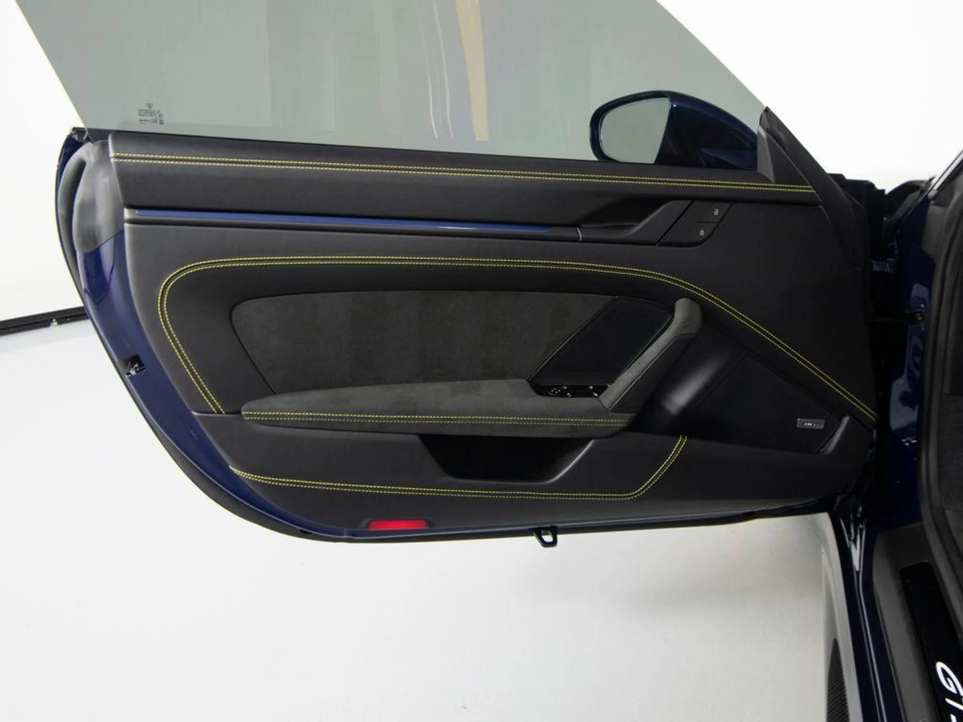 mph013_790466844_t_IJ_Yo1e7_I_Mgnfo_P_Srx2m8mv_XH_08_d5915738ef