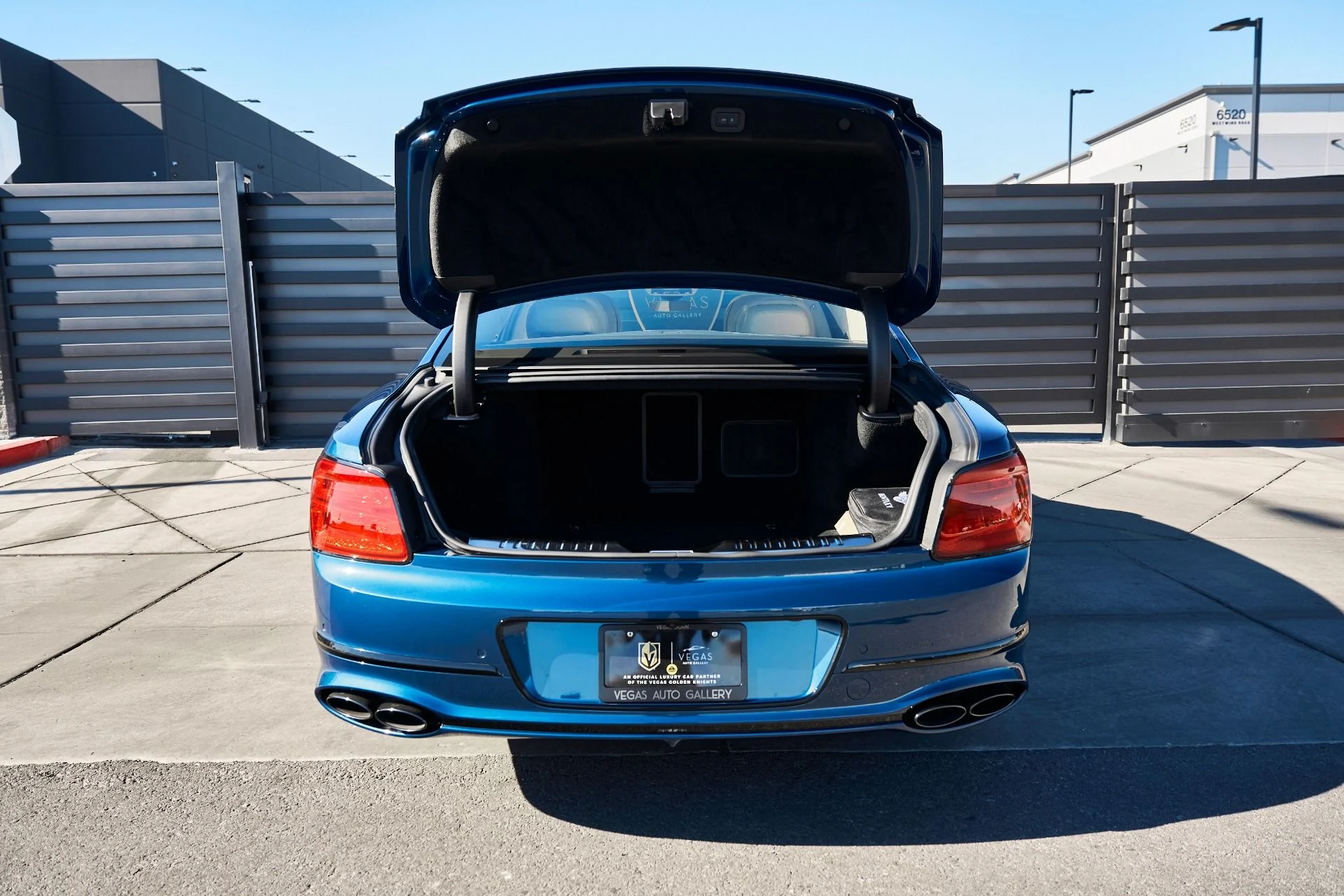 mph013_795467261_Used_2024_Bentley_Flying_Spur_Mulliner_V8_1768876544_356890e487