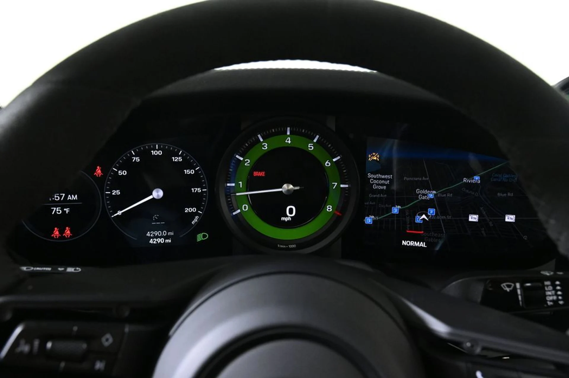 mph013_798455102_a289f1d31592d2f49d9d3b4ba209d742x_1cb01ec035