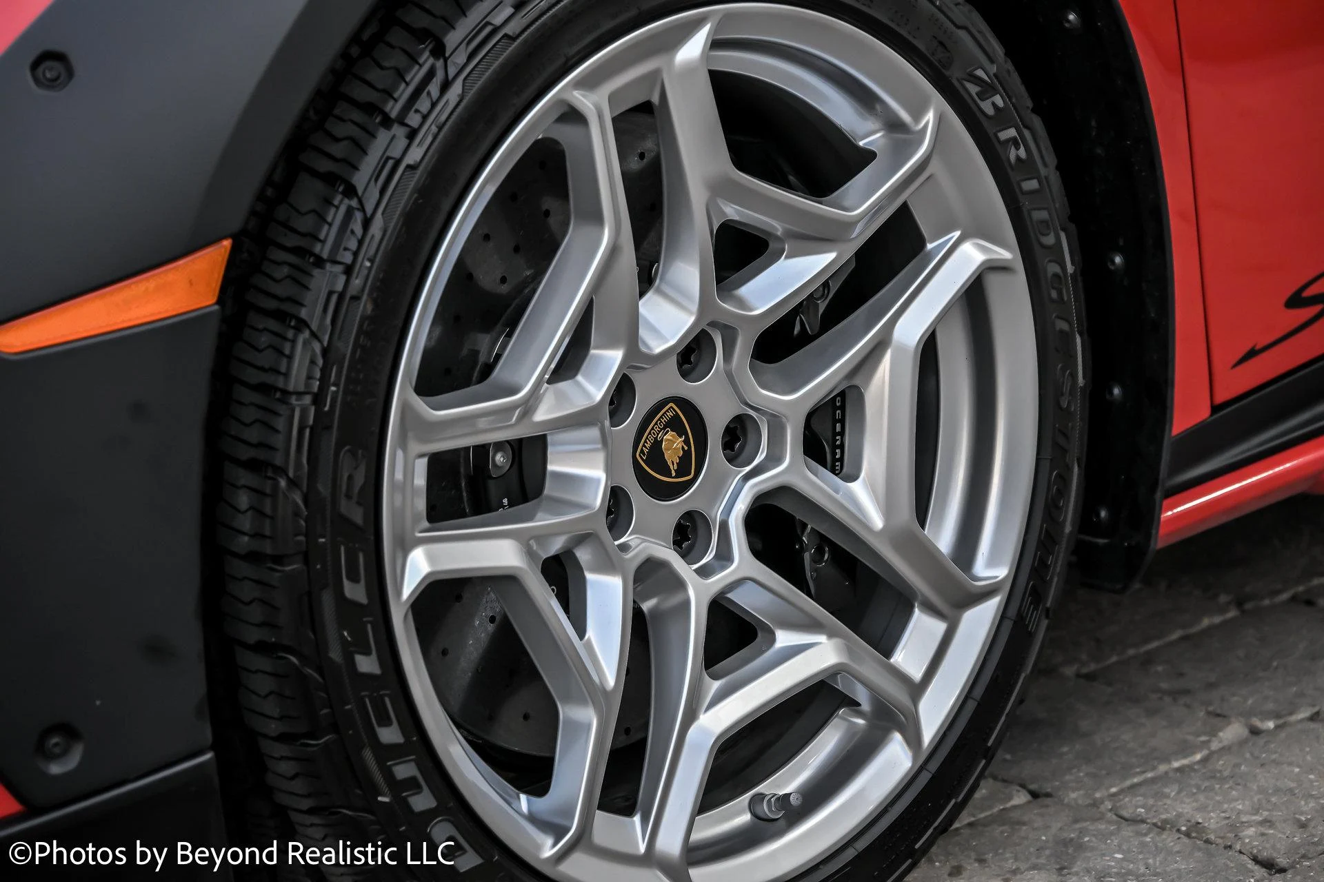 mph013_799906929_Used_2023_Lamborghini_Huracan_Sterrato_Certified_1762420285_eeacbaf017