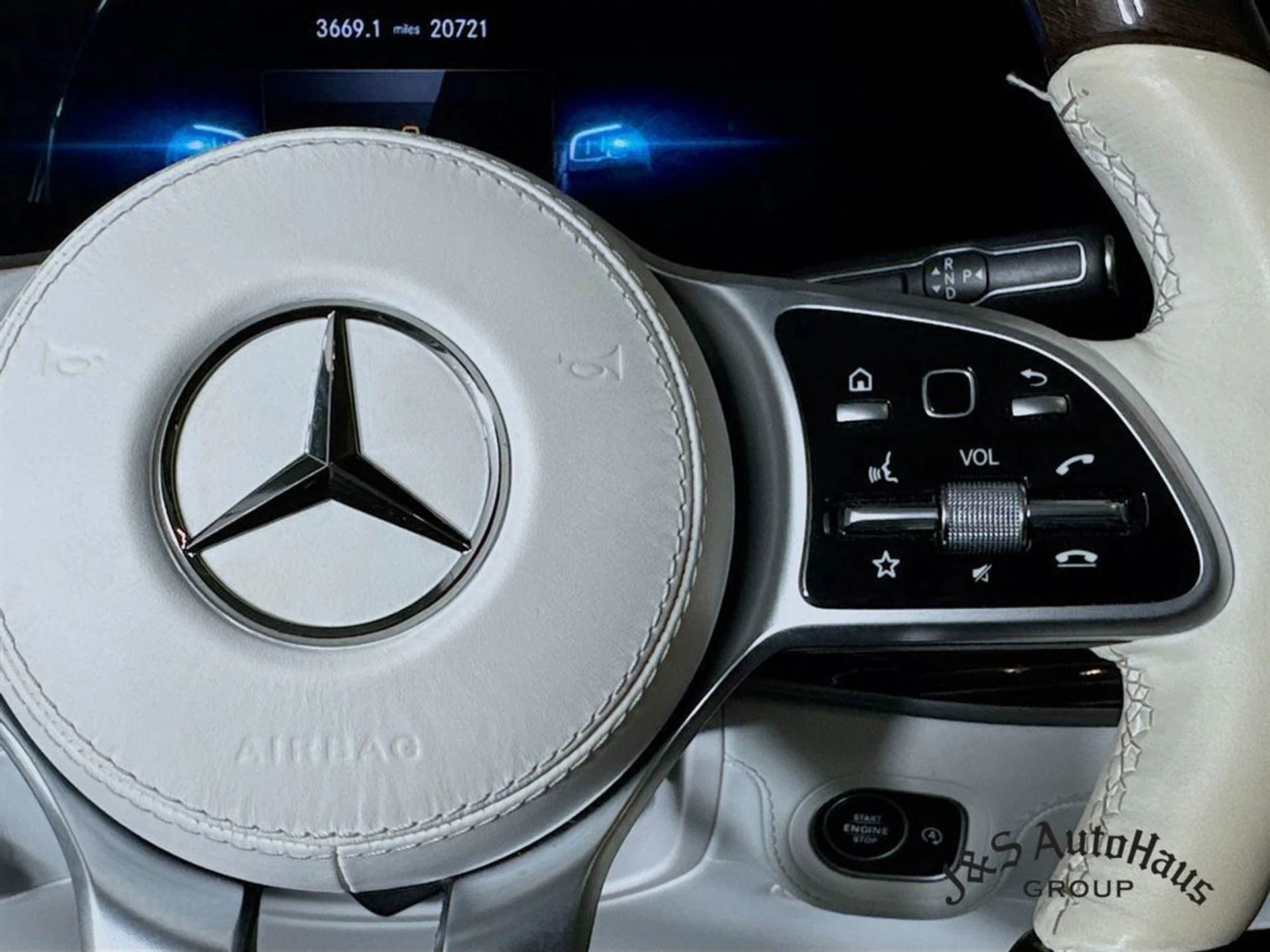 mph013_801187408_kvs7bmb74aihpzhym659nxtsxceh_73eb2f2ab9