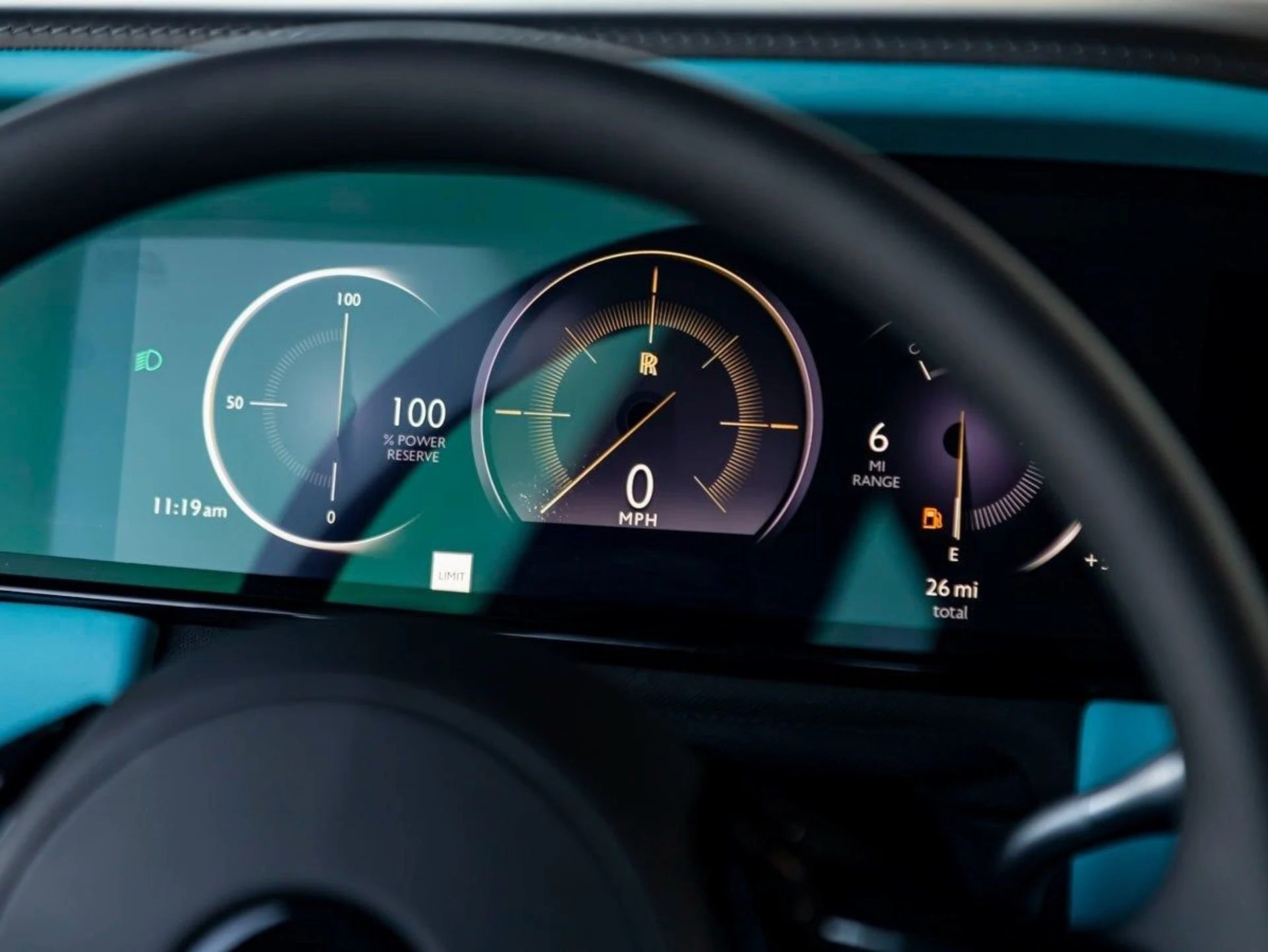 mph013_803670685_14_5f4200a6ac