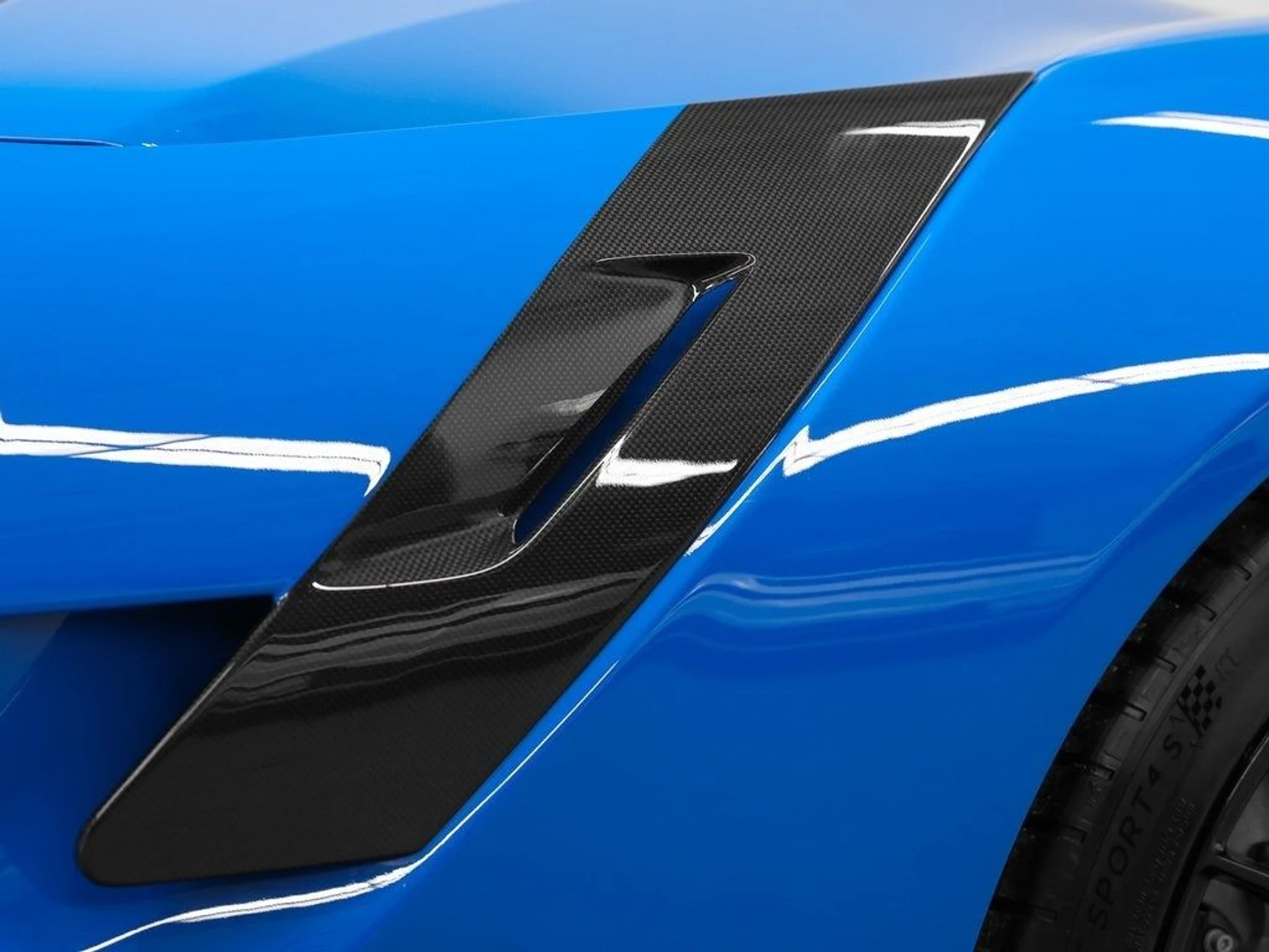 mph013_806737410_14_6732eff491