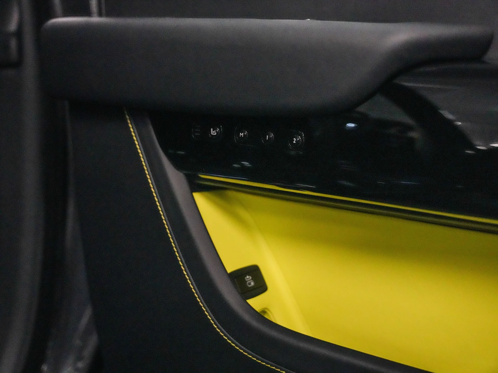 mph013_810070996_b1a249a8_1334_4ab9_9cdb_e19661ad196c_8ea9b23f98