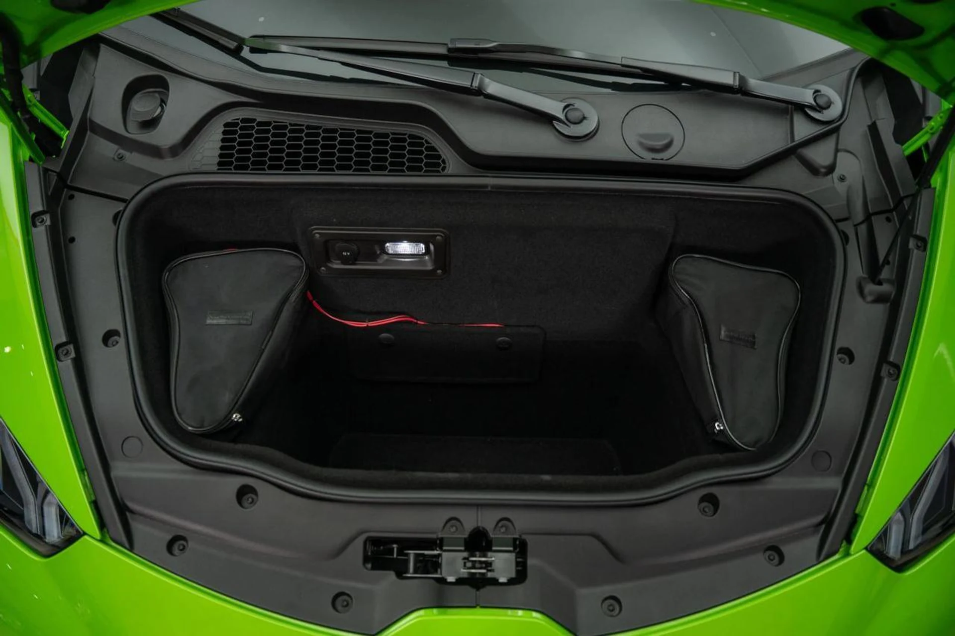 mph013_822887518_b1716cbe9269f23c9f50d38b48661661_26ac9a9583