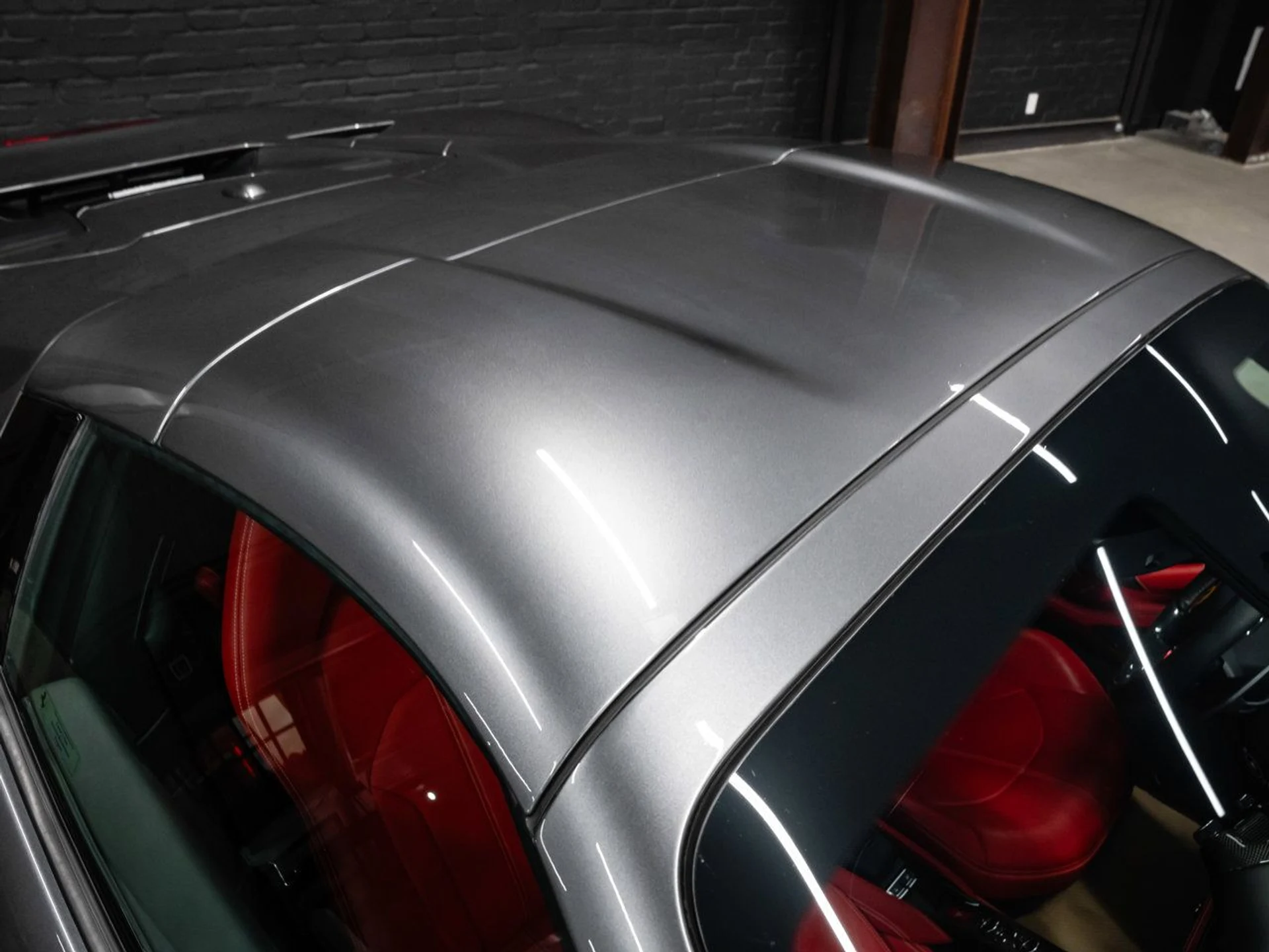 mph013_822924696_ferrari_f8_spider_2021_381e3931b7