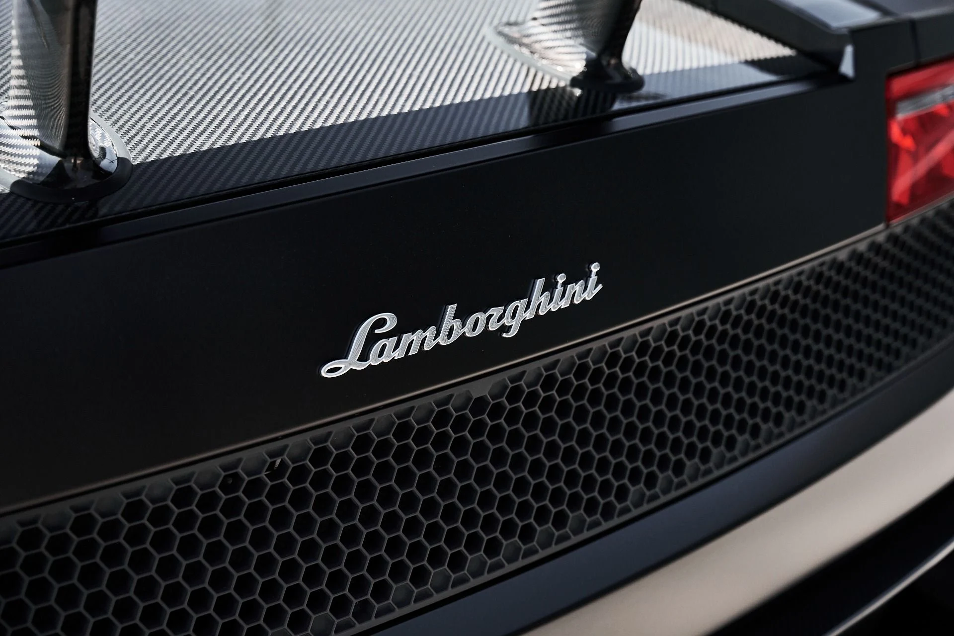 mph013_825343425_Used_2010_Lamborghini_Gallardo_LP_560_4_1781313832_543343ccdd