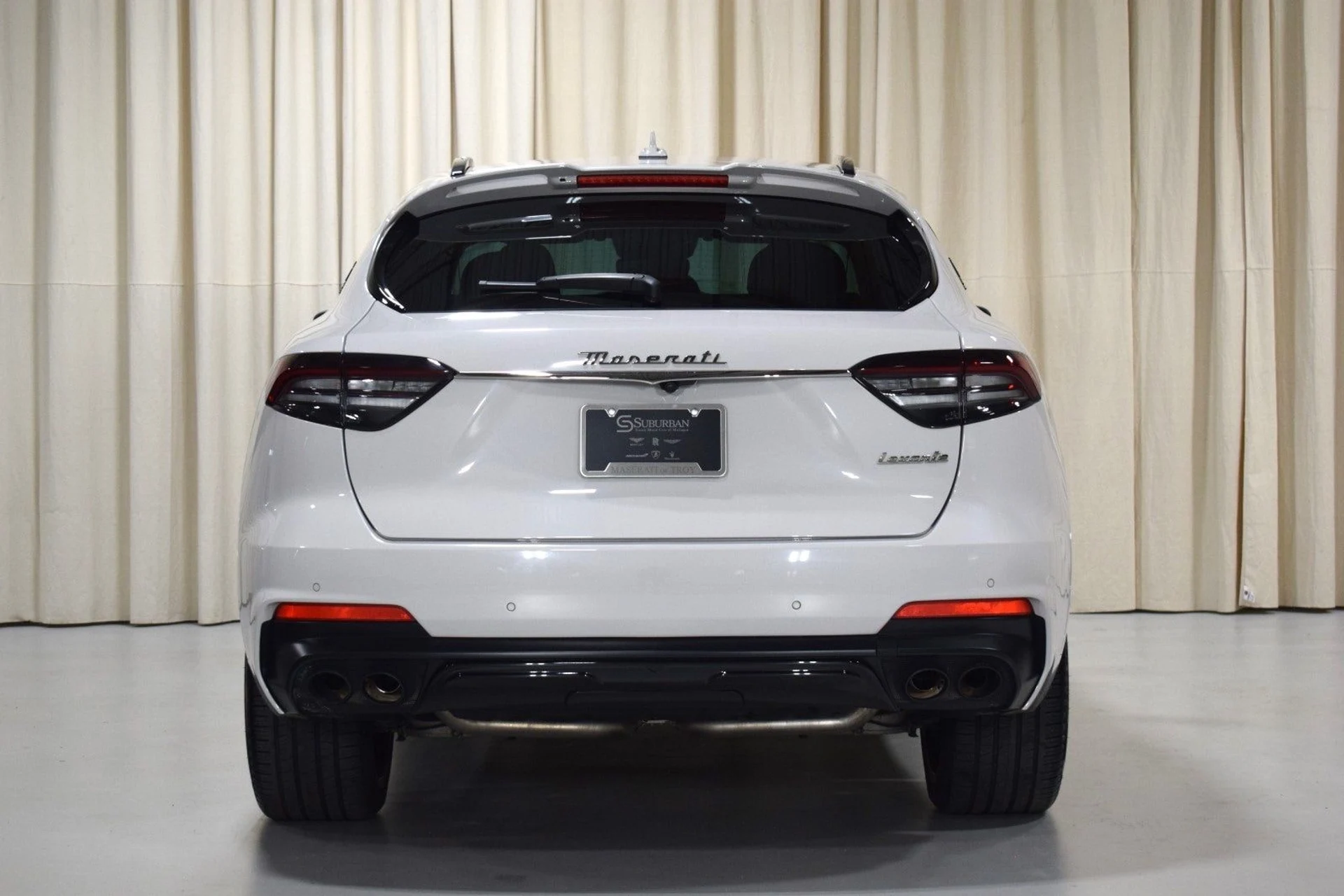 mph013_826319604_20b7353cbeb760f9a48c9a2f1c445c54x_c74e54a9f0