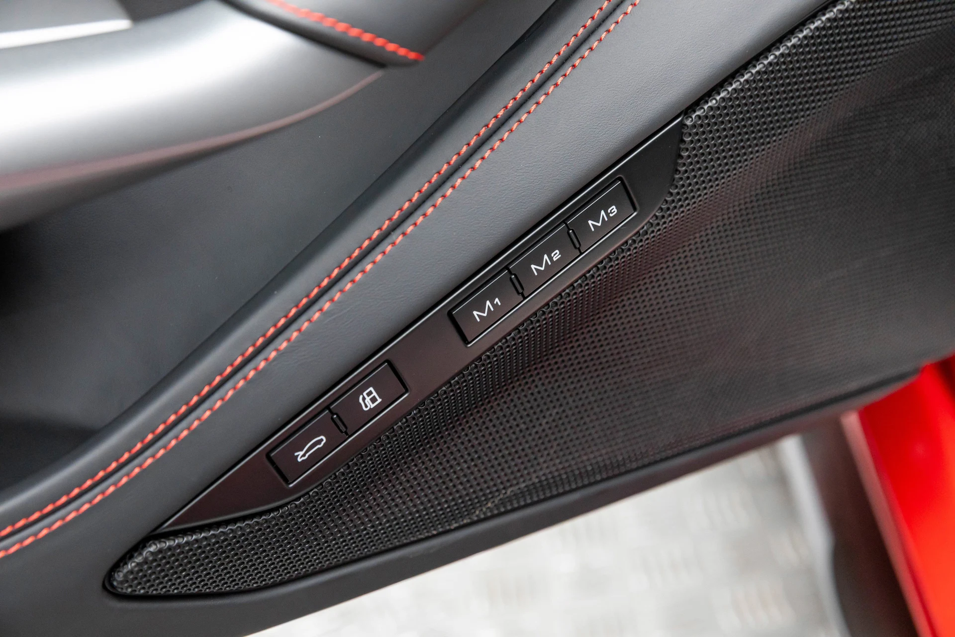 mph013_830087352_33be7407cdc641f0a4f62652b16239d1_6414c7e642