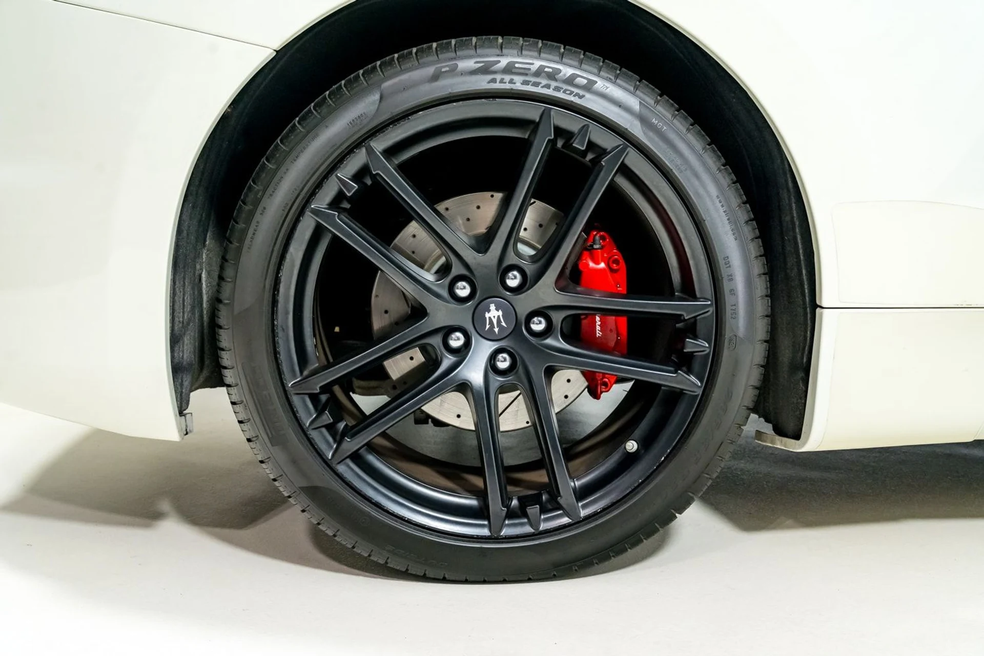 mph013_830722745_f7876220035844c4b4667dfb0495c05c_8392fc0160