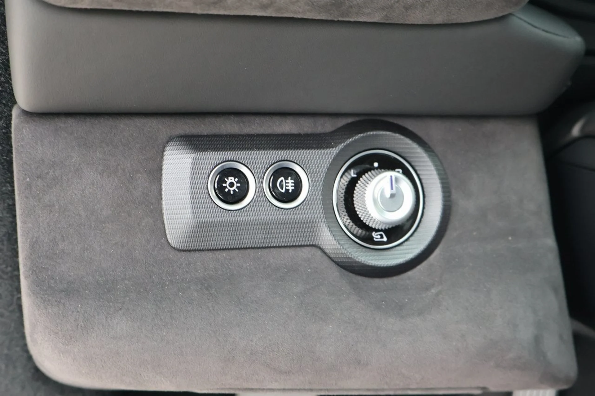 mph013_838382508_14_a0818c068c