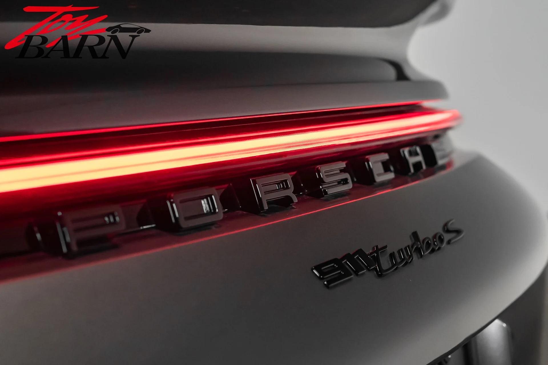 mph013_844491776_6d3e046db176d187c13aec7ce16ab58fx_ff0feabb32