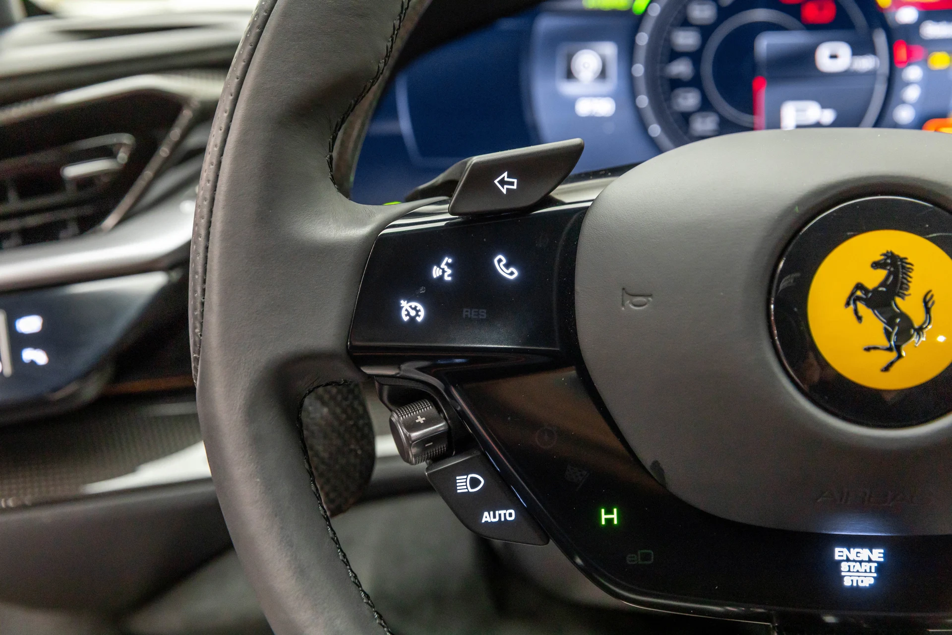 mph013_845394355_53b22fadb3e942a981b25a36b82fa89e_ebf708ec2e