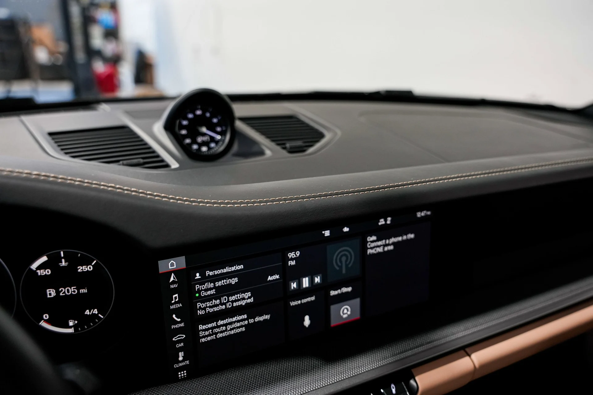 mph013_852204580_9f6ab3f11c80b298c8102ca15aedfe98x_167c27f683