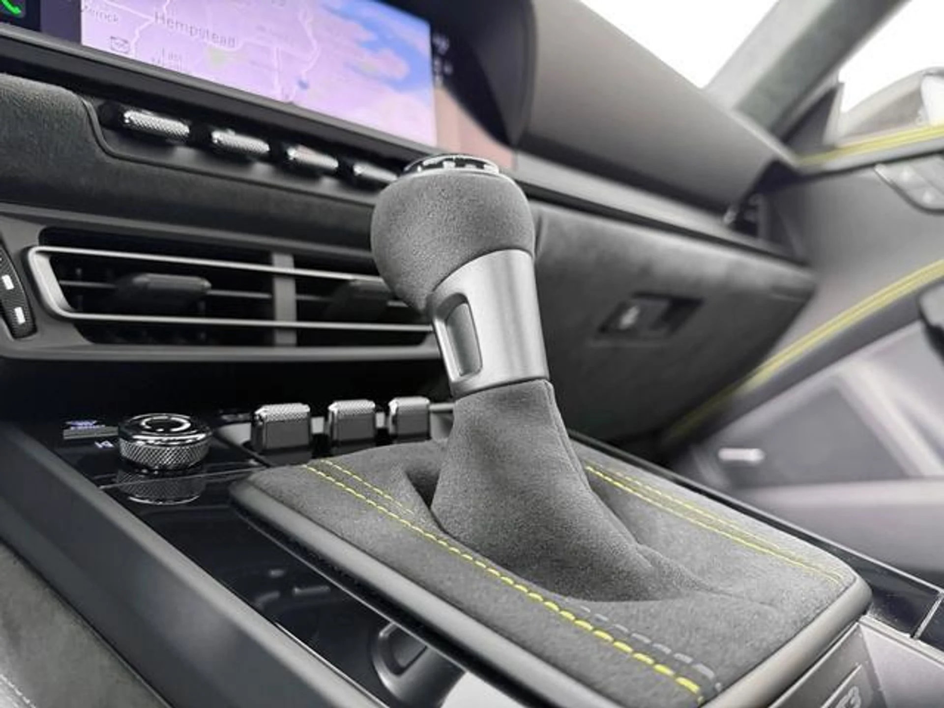 mph013_855213830_BK_Nhv_Lujt_A3fj_Eqhvm44b2_P_Ur_Dk_bc2eb0981a