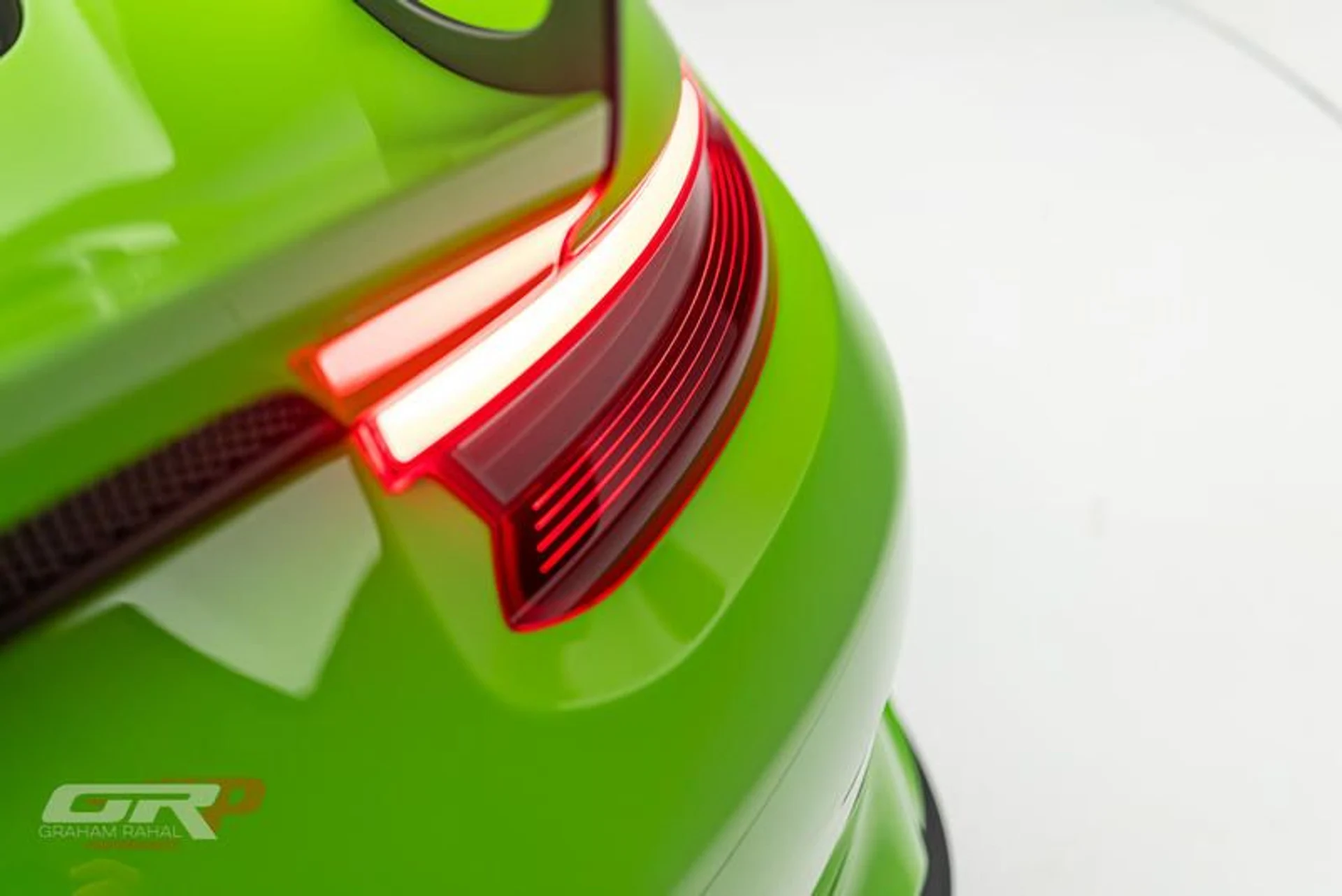 mph013_858994995_DED_8_D77_C_E611_498_F_AC_56_3491_E2046_FB_2_3cda05881d