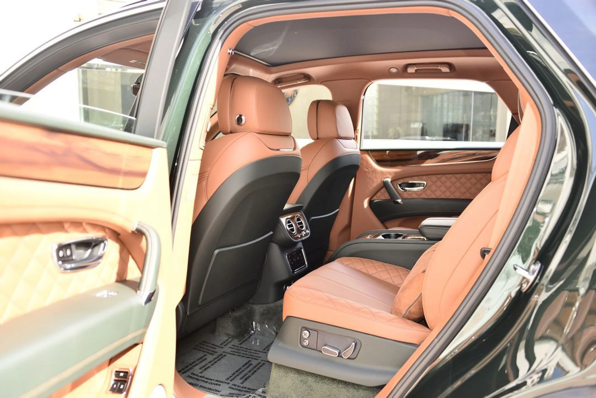 mph013_861121358_3d8ab4f1ee379022a1a9bba0d5d8523dx_0cc4d9119a