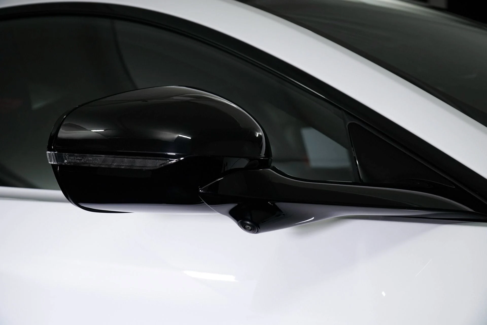 mph013_862220357_New_2026_Aston_Martin_Vantage_1768443052_e281ee2bc4