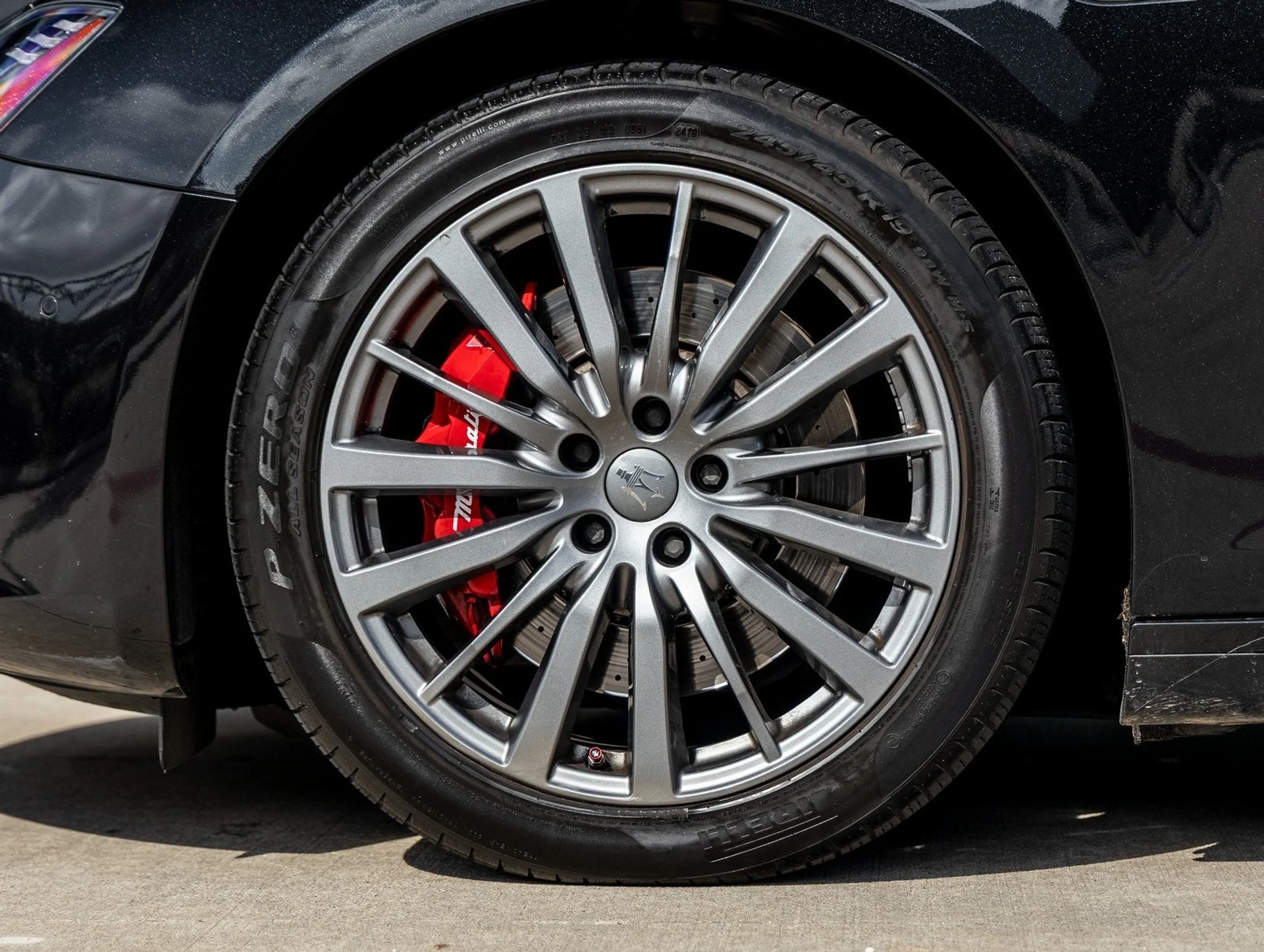 mph013_86871427_14_d3c53f7691