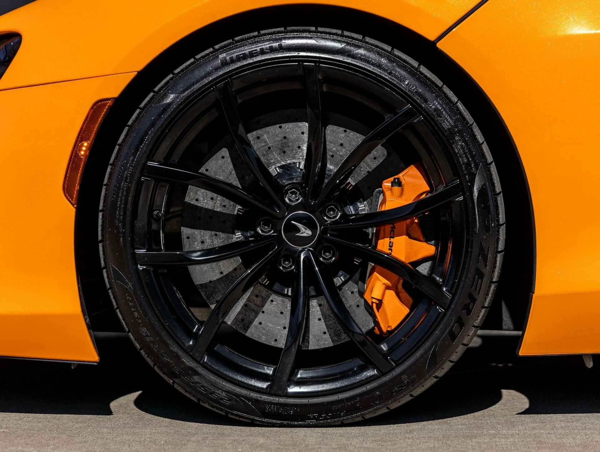 mph013_870991523_14_5b2fc02d0c