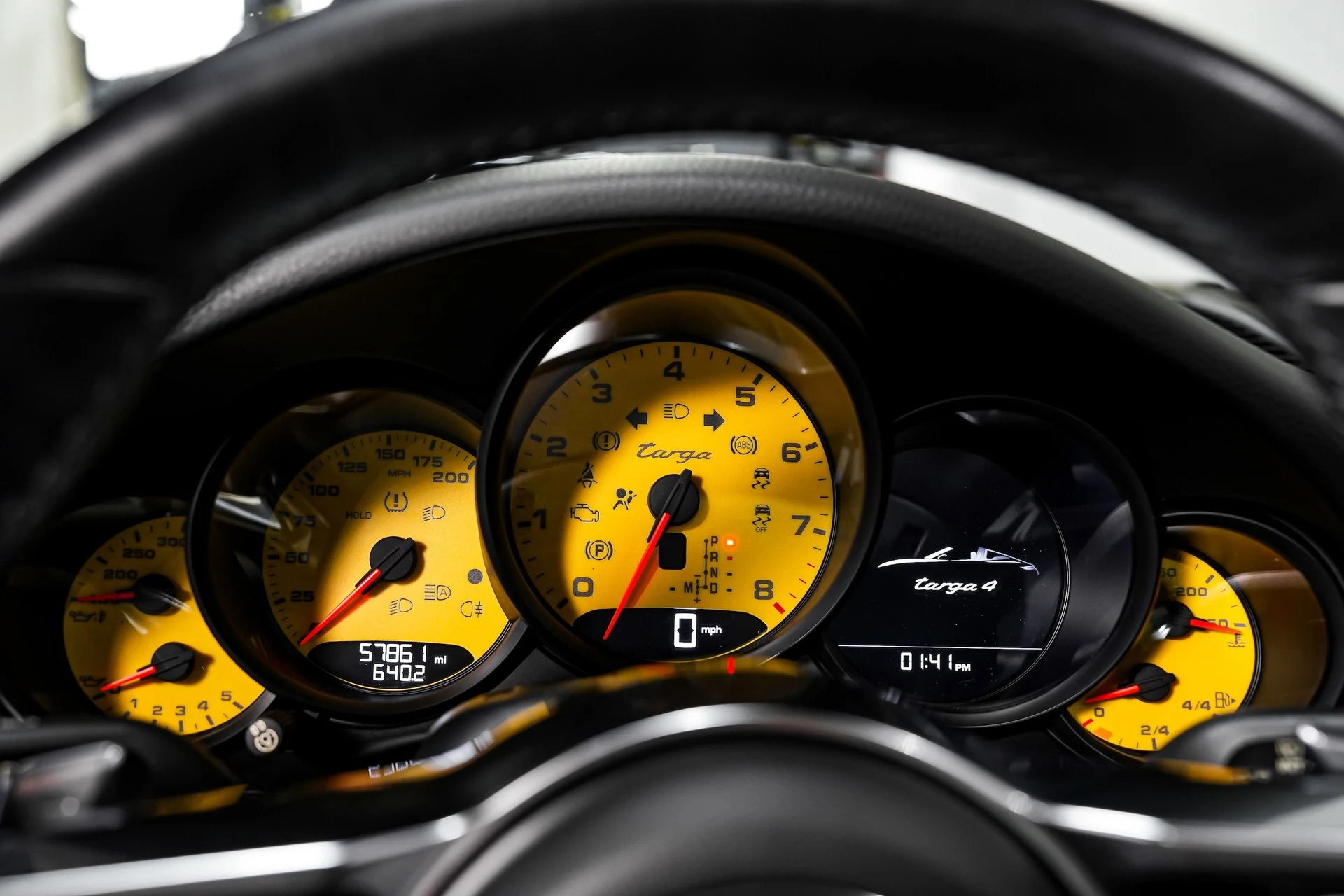 mph013_881896931_9504f51e7aa853f395543560f4833bacx_80d9424e0d