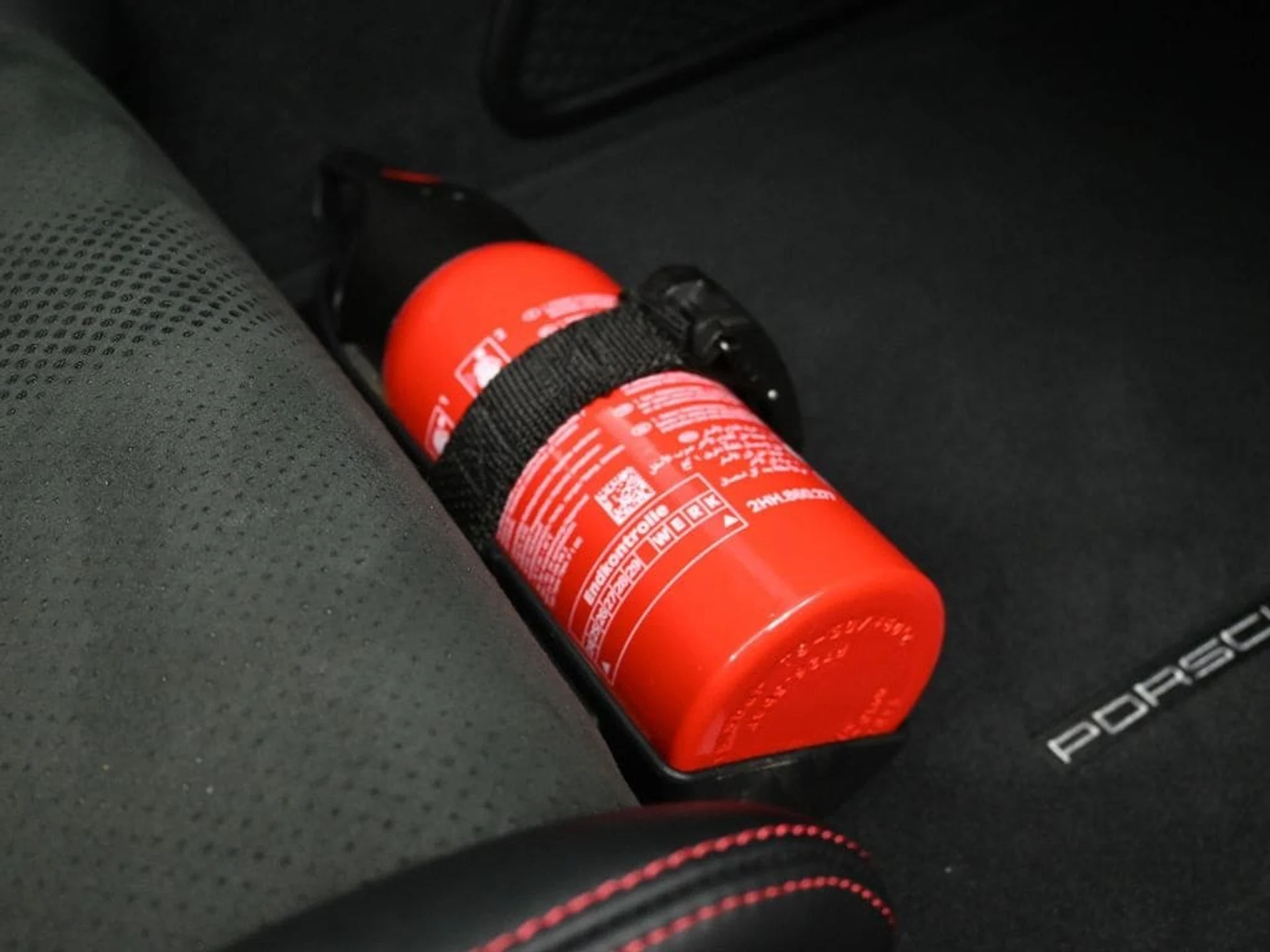 mph013_882239721_0f6cd2d4523c0277a4ca123f96c7f192x_2d620fc1c2